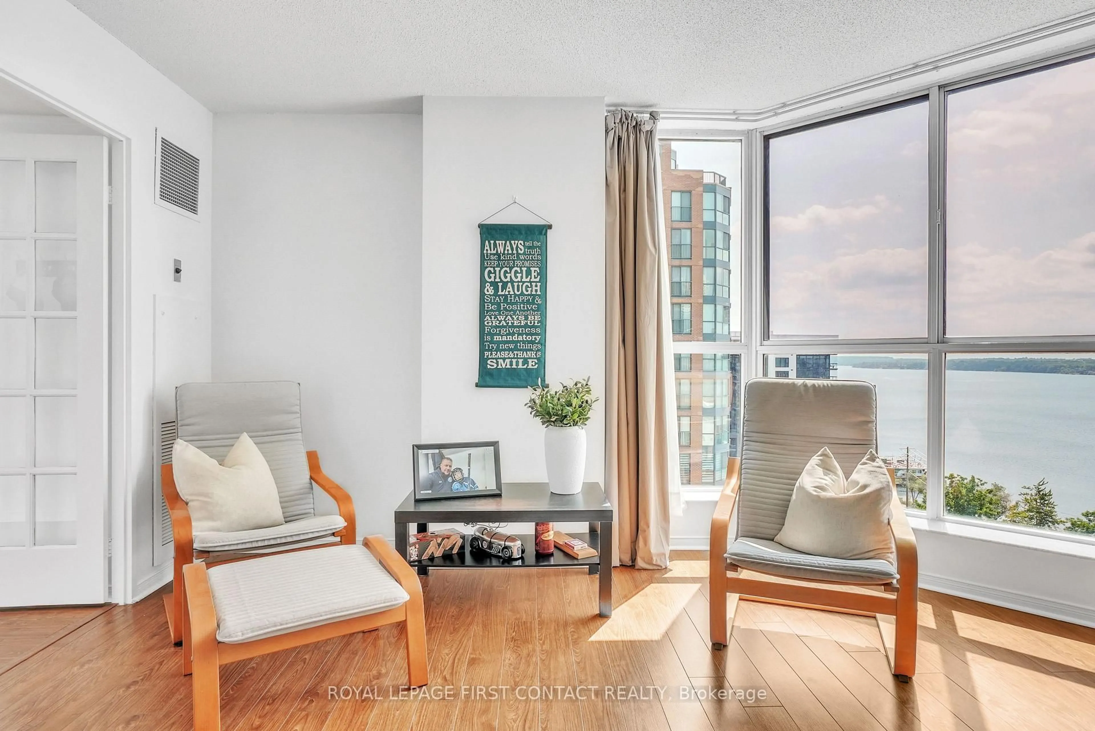 Living room with furniture, unknown for 140 Dunlop St #908, Barrie Ontario L4M 6H9