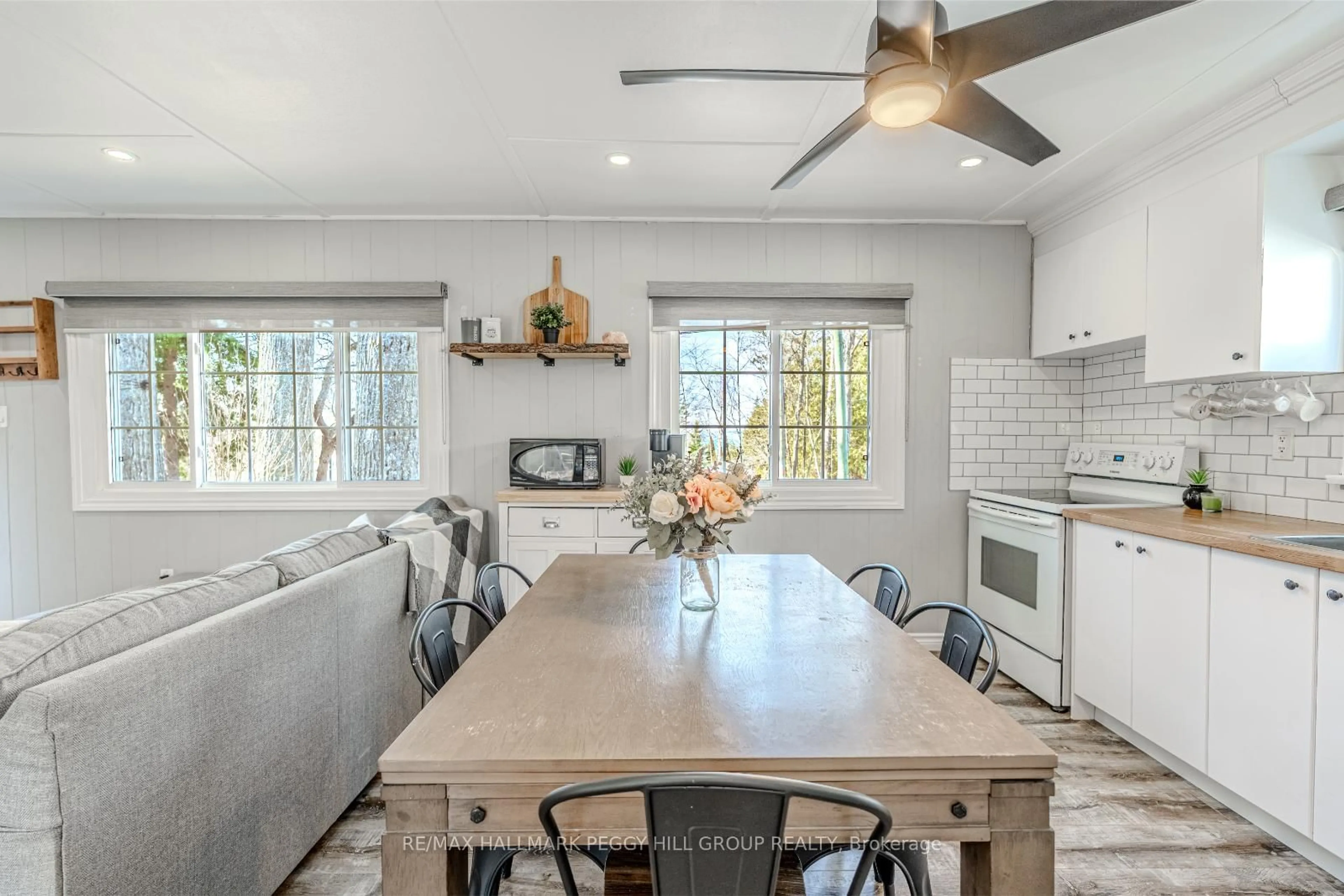 Open concept kitchen, ceramic/tile floor for 1939 Tiny Beaches Rd, Tiny Ontario L0L 1P1