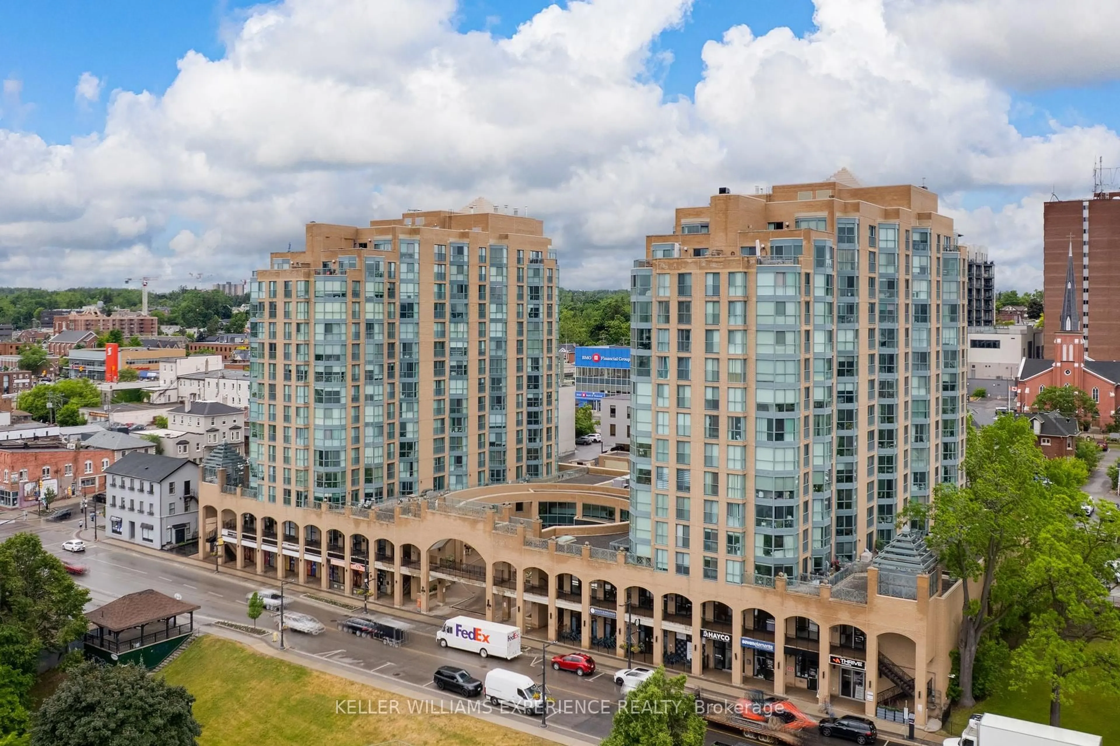 A pic from outside/outdoor area/front of a property/back of a property/a pic from drone, city buildings view from balcony for 150 Dunlop St #903, Barrie Ontario L4M 6H1