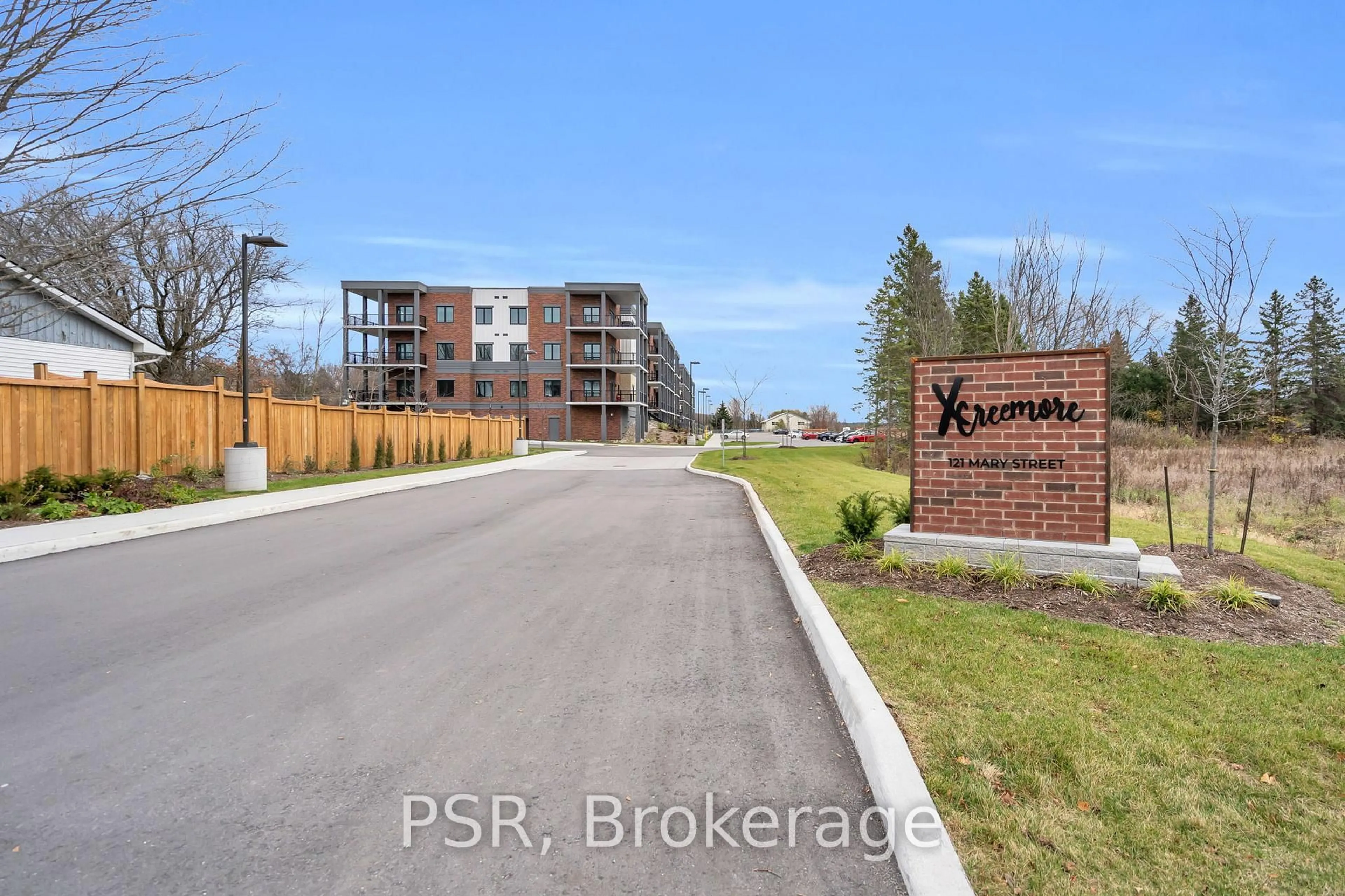 Unknown for 121 Mary St #309, Clearview Ontario L0M 1G0