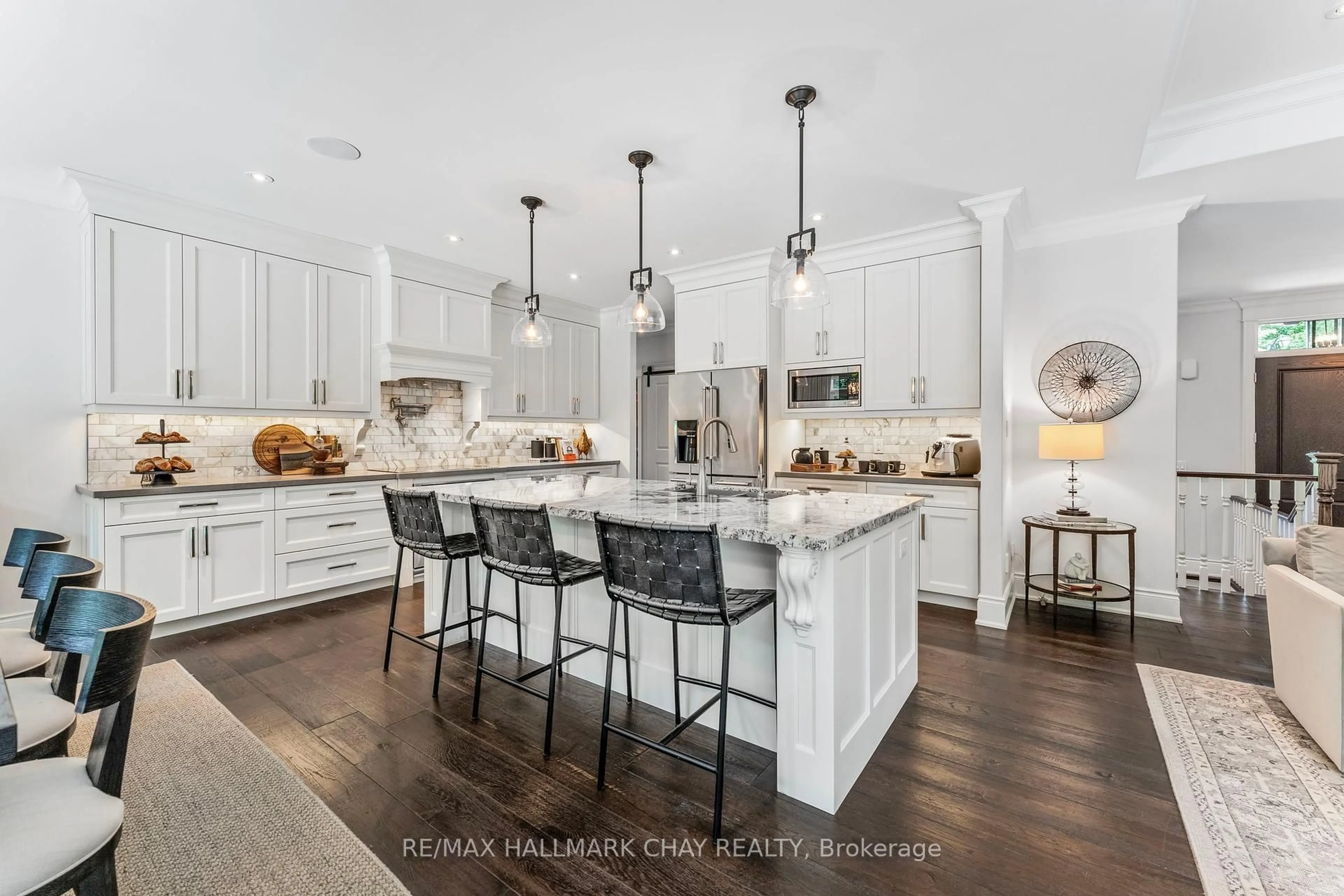Open concept kitchen, ceramic/tile floor for 30 Black Creek Tr, Springwater Ontario L0L 1Y3