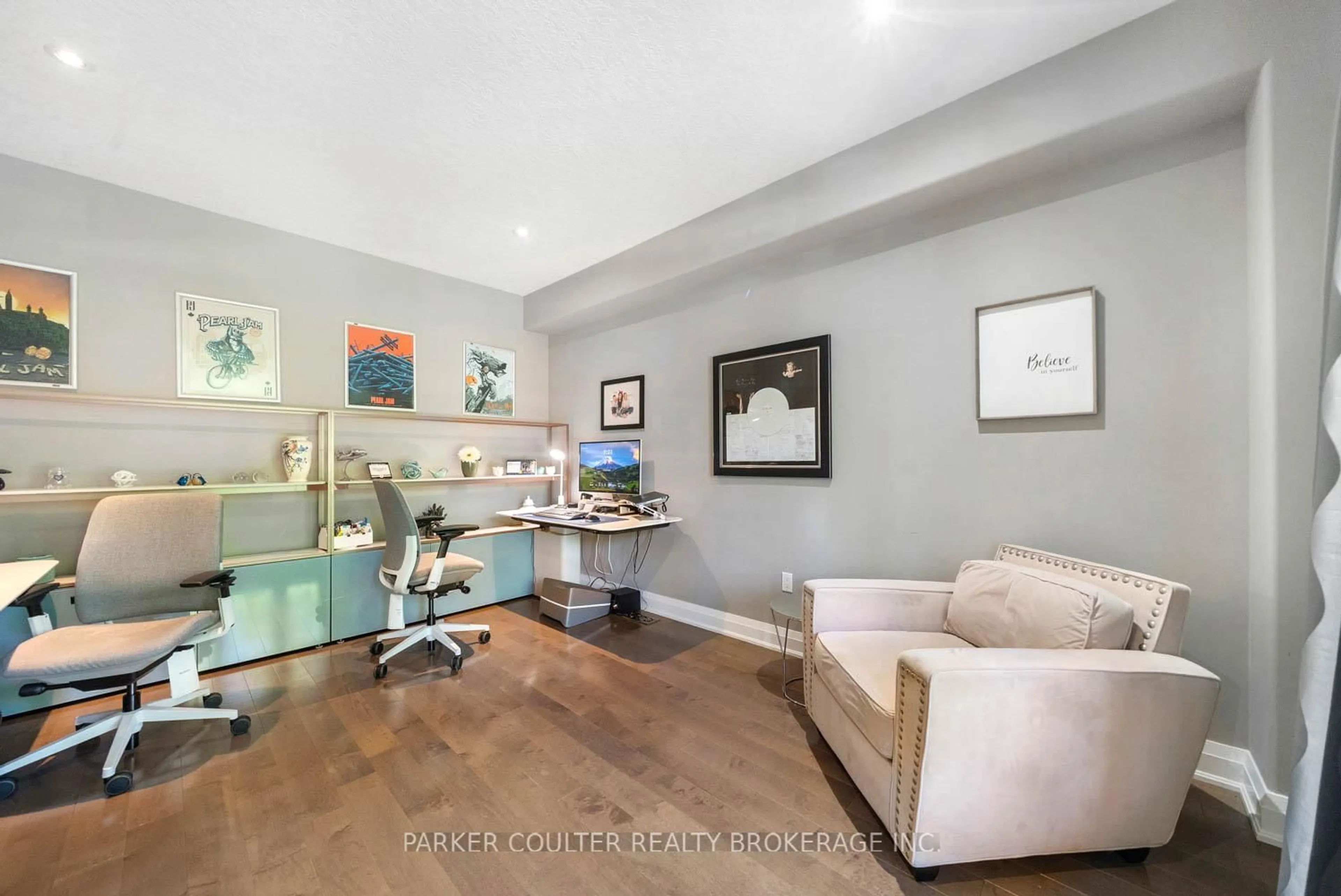 A pic of a room for 114 Jewel House Lane, Barrie Ontario L4N 0T3