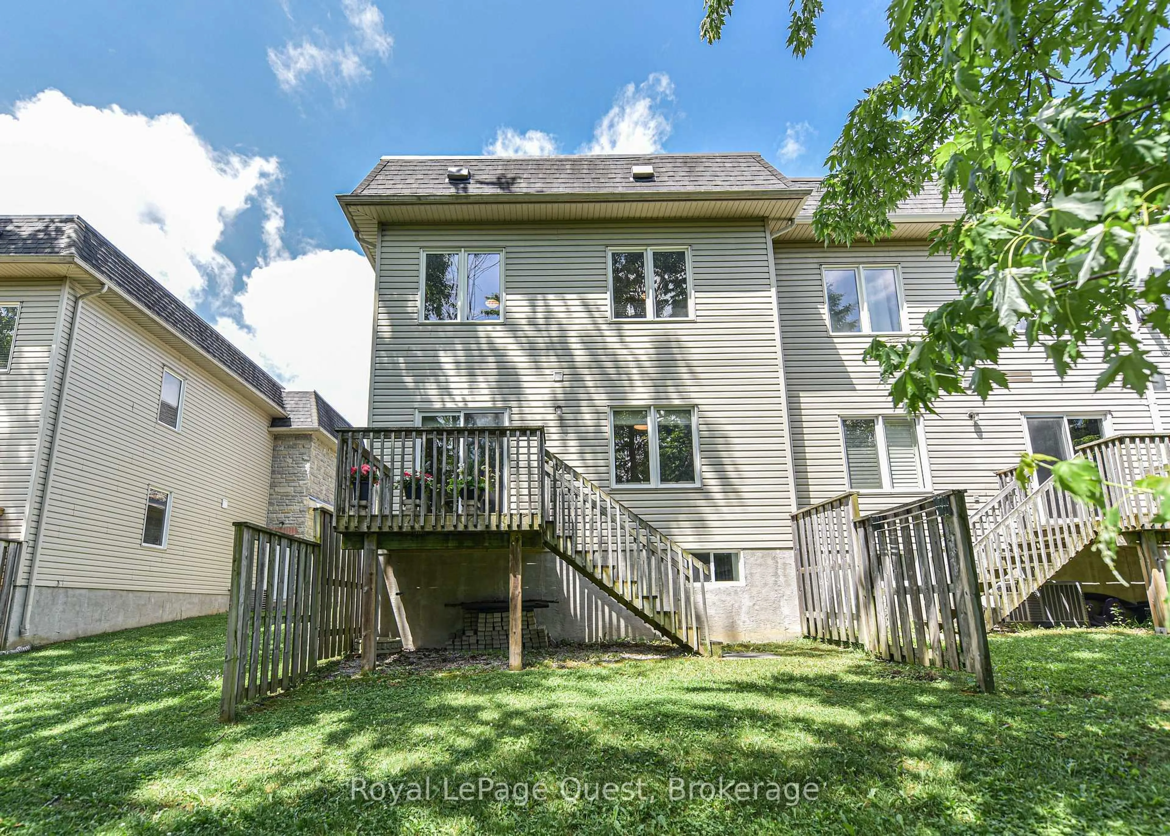 Unknown for 1020 Mississaga St, Orillia Ontario L3V 7E8