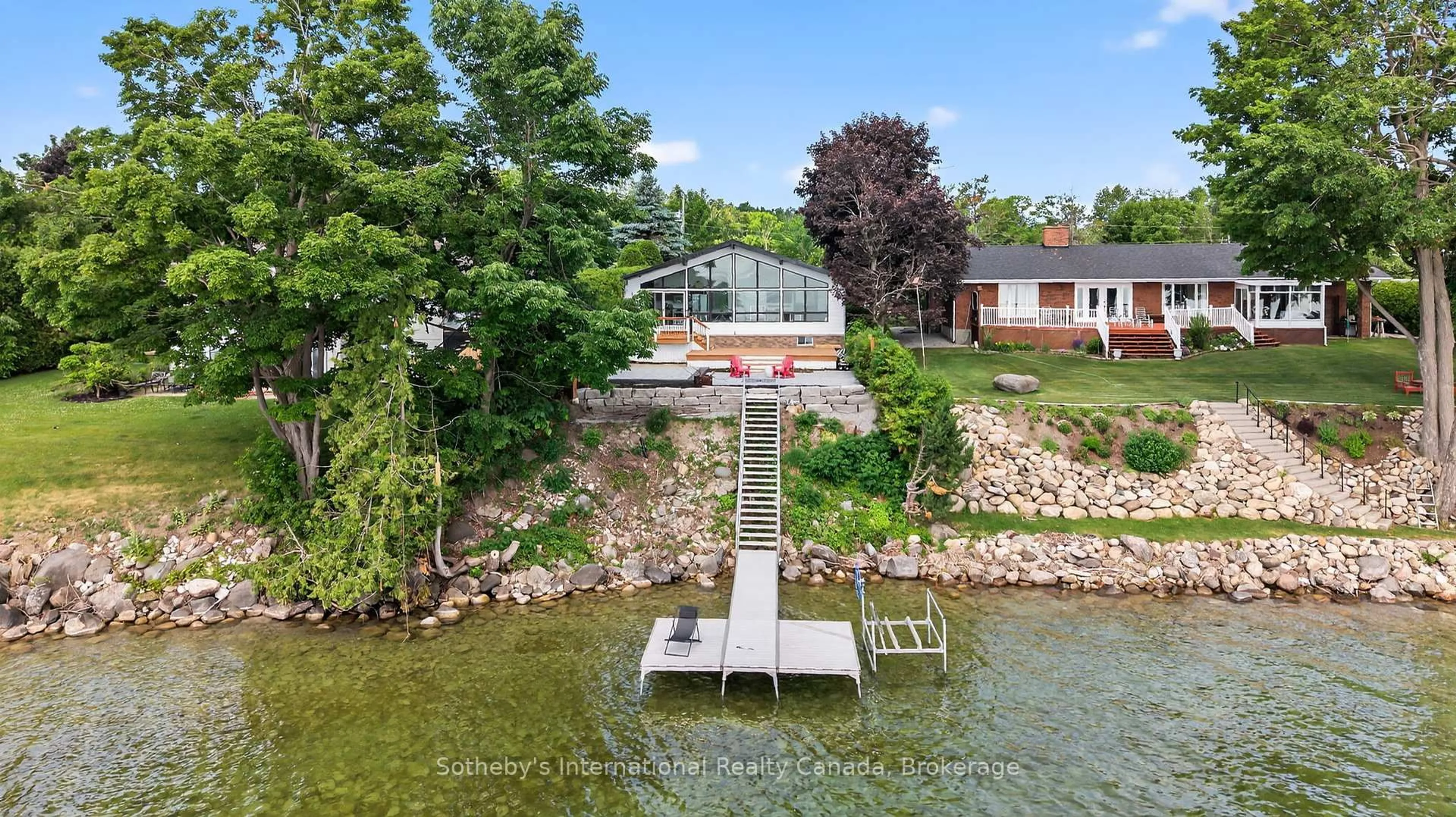 A pic from outside/outdoor area/front of a property/back of a property/a pic from drone, water/lake/river/ocean view for 211 Moon Point Dr, Oro-Medonte Ontario L3V 6H1