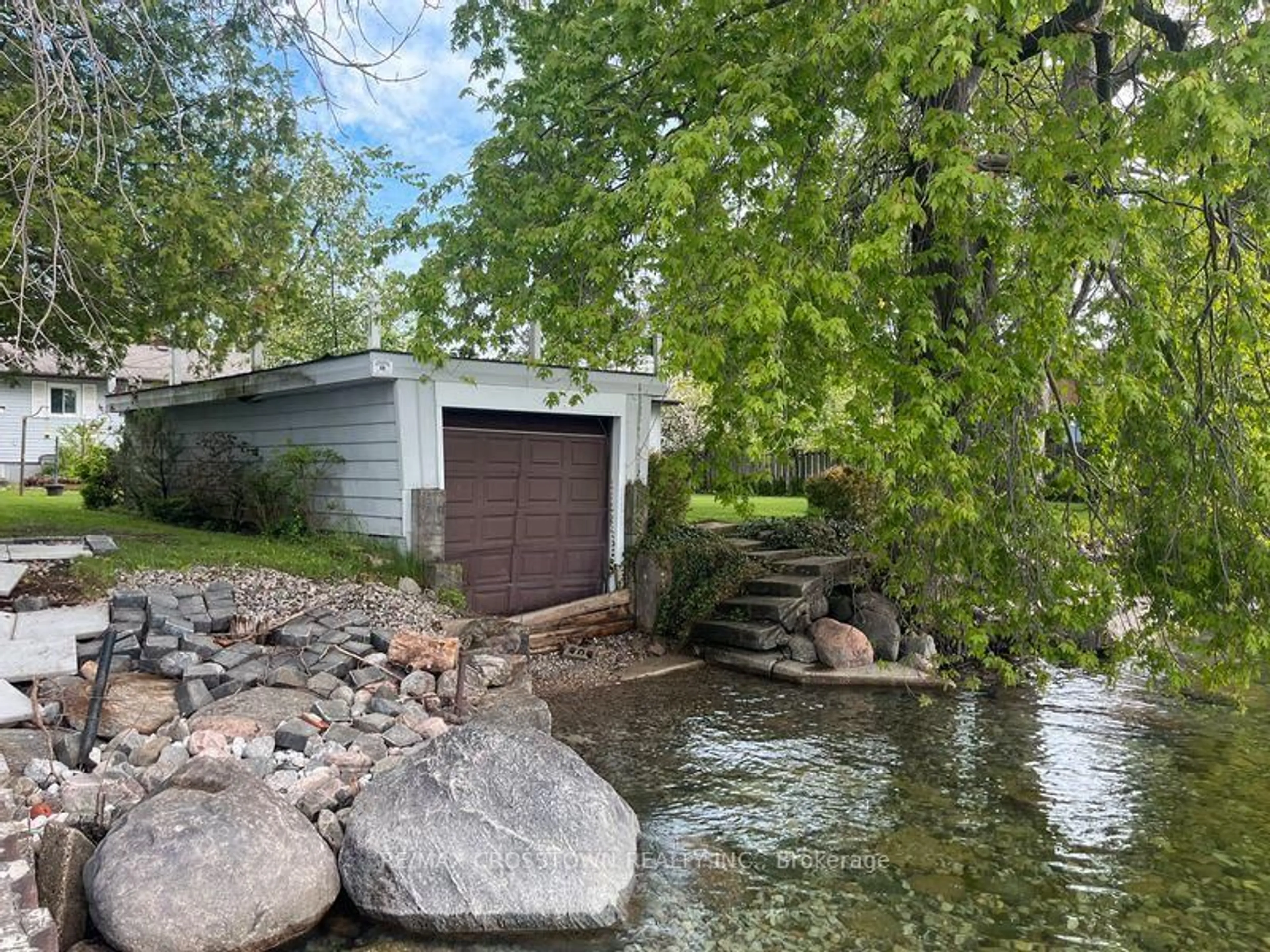 Unknown for 155 Parkside Dr, Oro-Medonte Ontario L3V 0K2