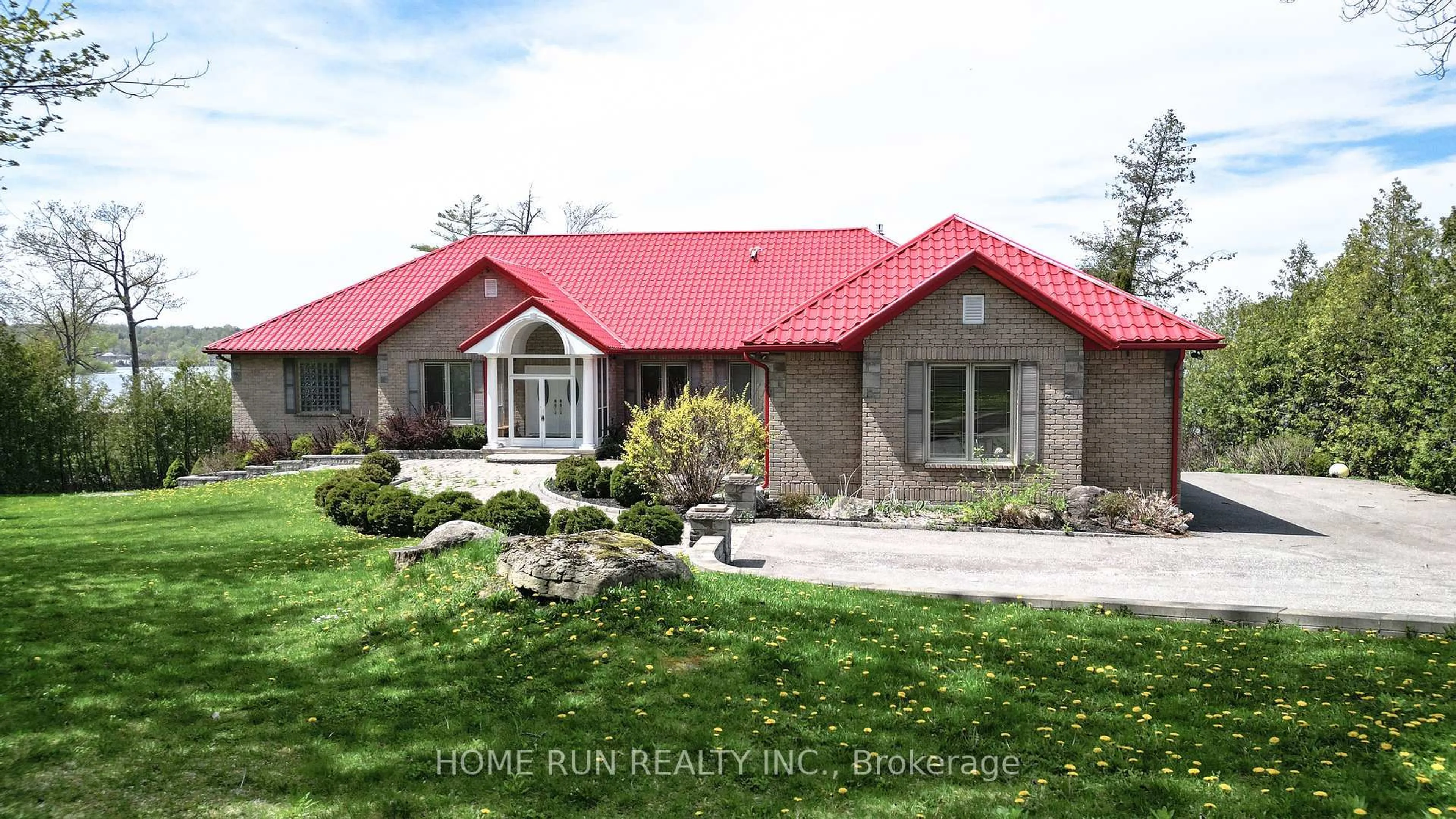 Home with brick exterior material, unknown for 354 Brewery Lane, Orillia Ontario L3V 7H8
