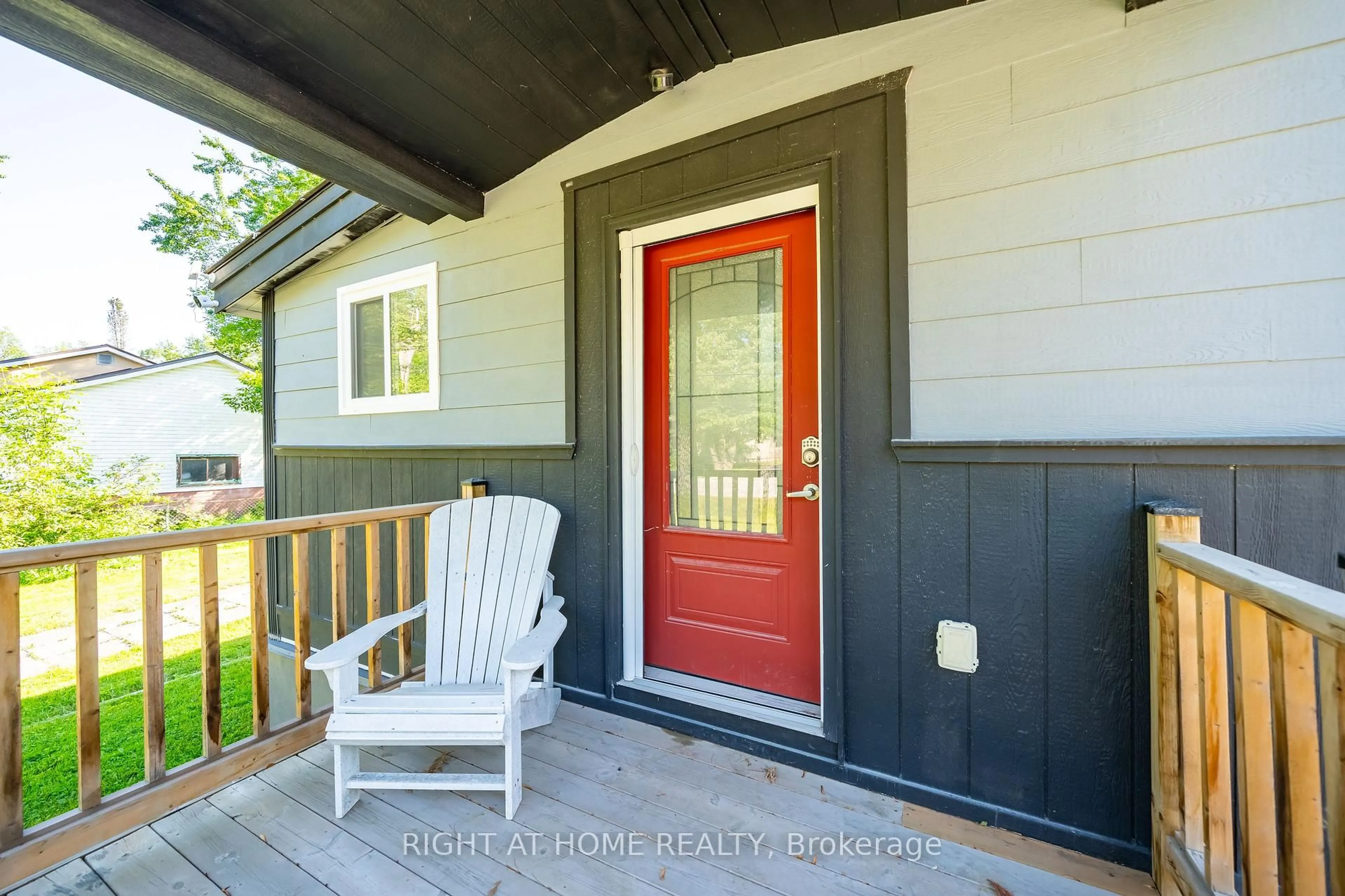 Home with vinyl exterior material, street for 3430 Bayou Rd, Severn Ontario L3V 6H3