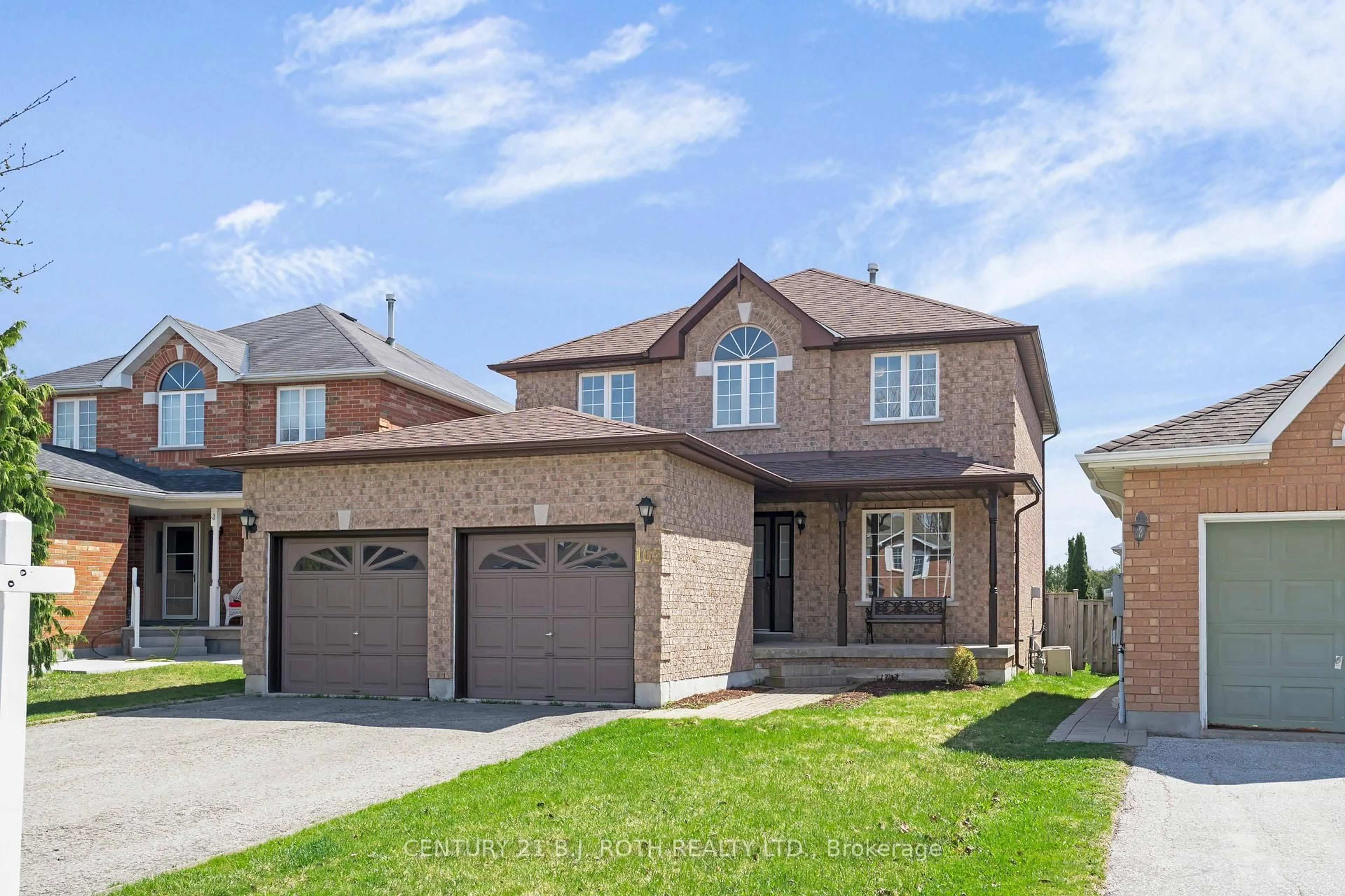 Home with brick exterior material, street for 165 Taylor Dr, Barrie Ontario L4N 8L1