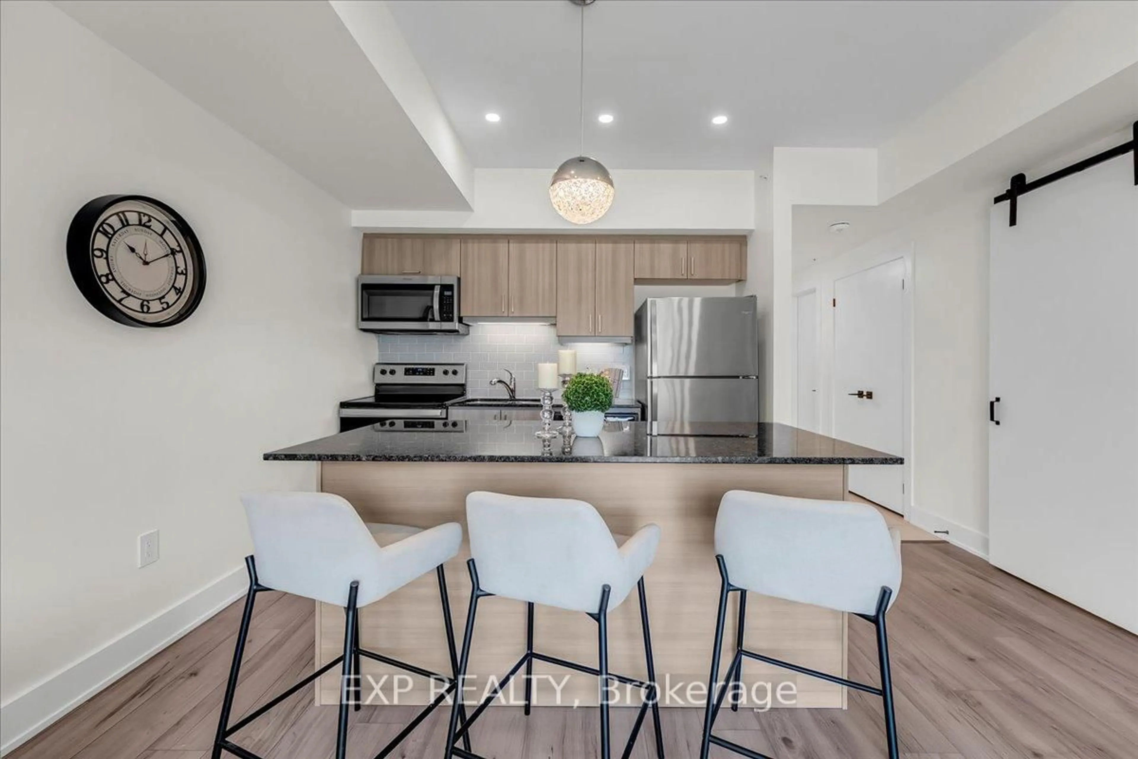 Open concept kitchen, unknown for 8 Culinary Lane #410, Barrie Ontario L9J 0T2
