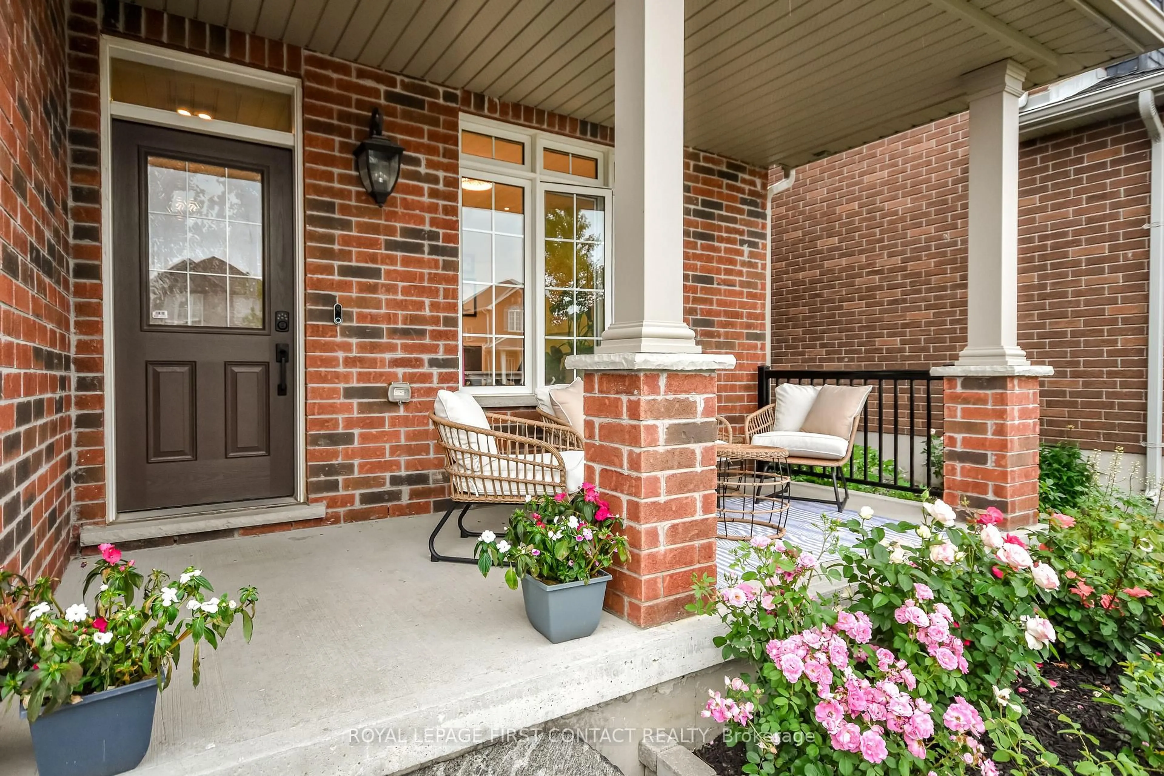 Home with brick exterior material, street for 40 Booth Lane, Barrie Ontario L4N 0S4