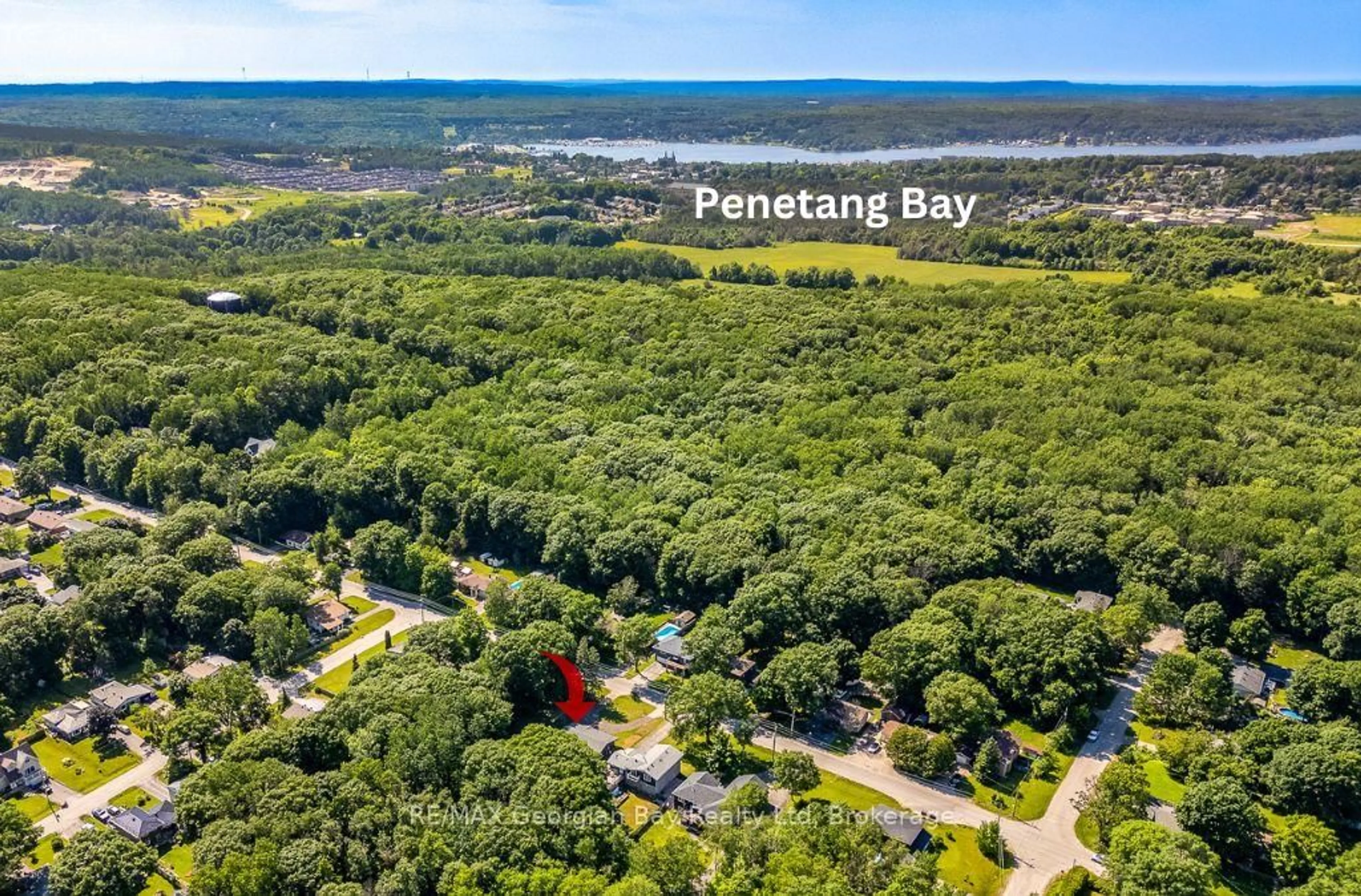 A pic from outside/outdoor area/front of a property/back of a property/a pic from drone, water/lake/river/ocean view for 1311 Everton Rd, Midland Ontario L4R 5J5