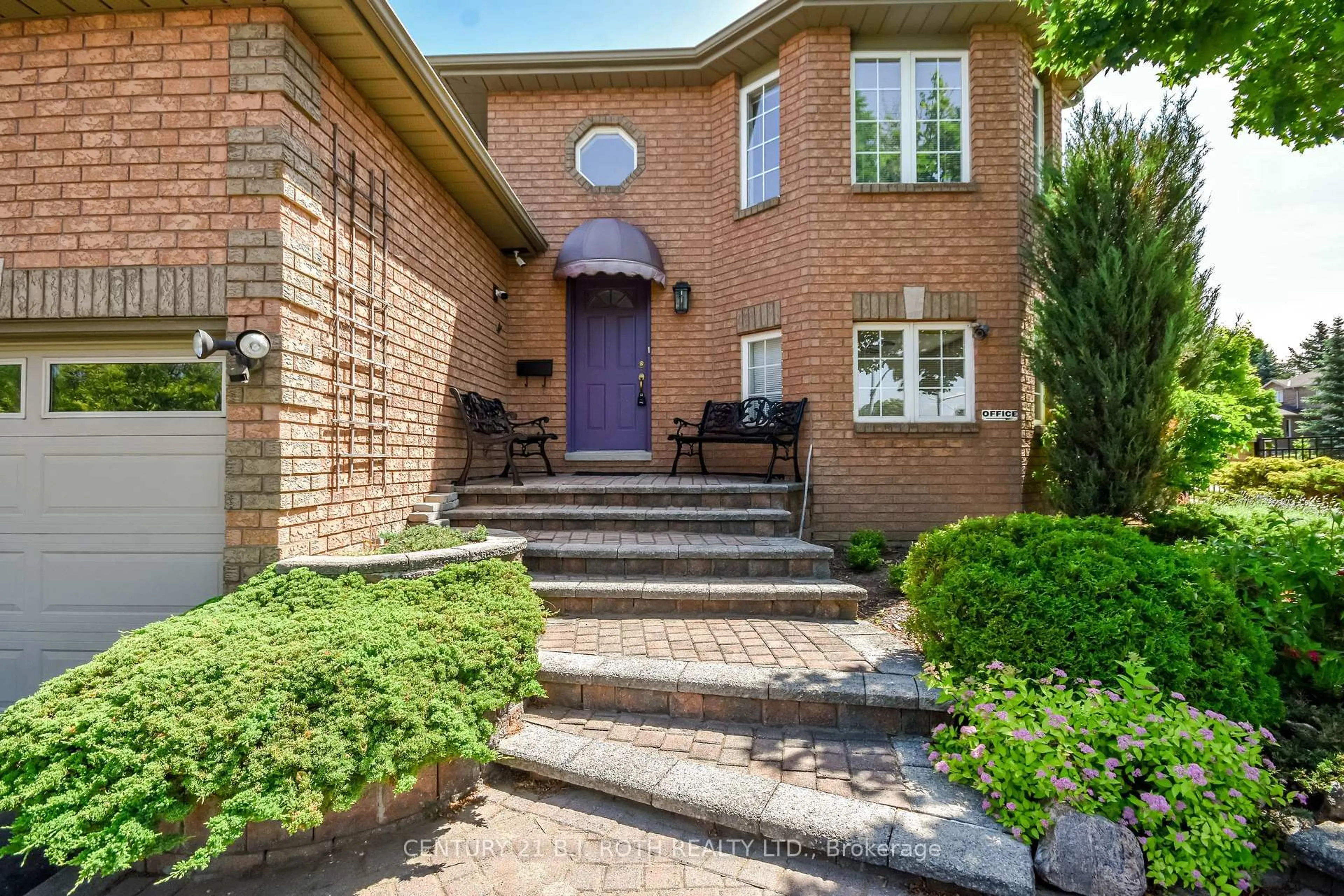 Home with brick exterior material, street for 127 Golden Meadow Rd, Barrie Ontario L4N 8K2
