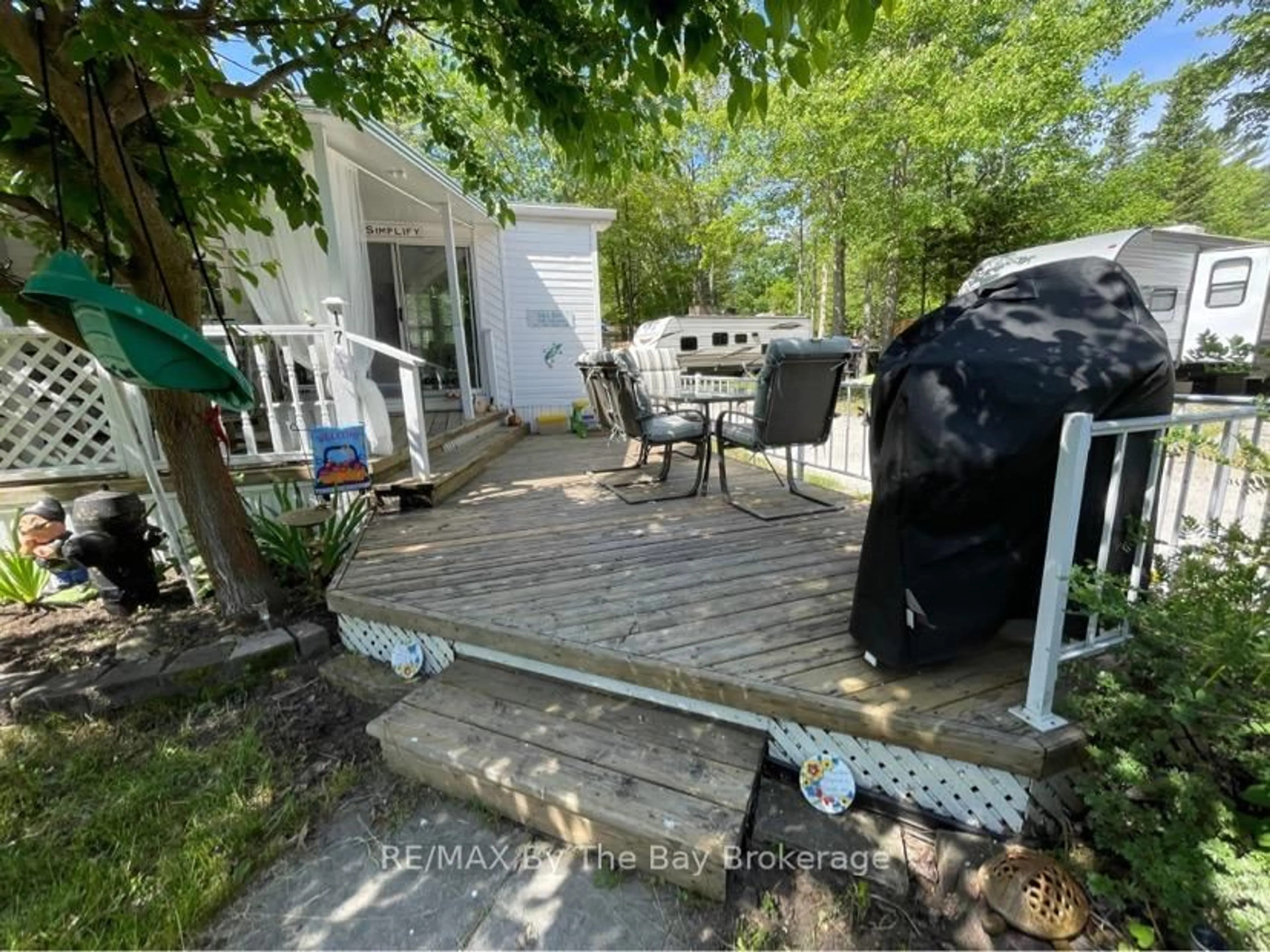 Unknown for 85 THEME PARK Dr #173, Wasaga Beach Ontario L9Z 1X7