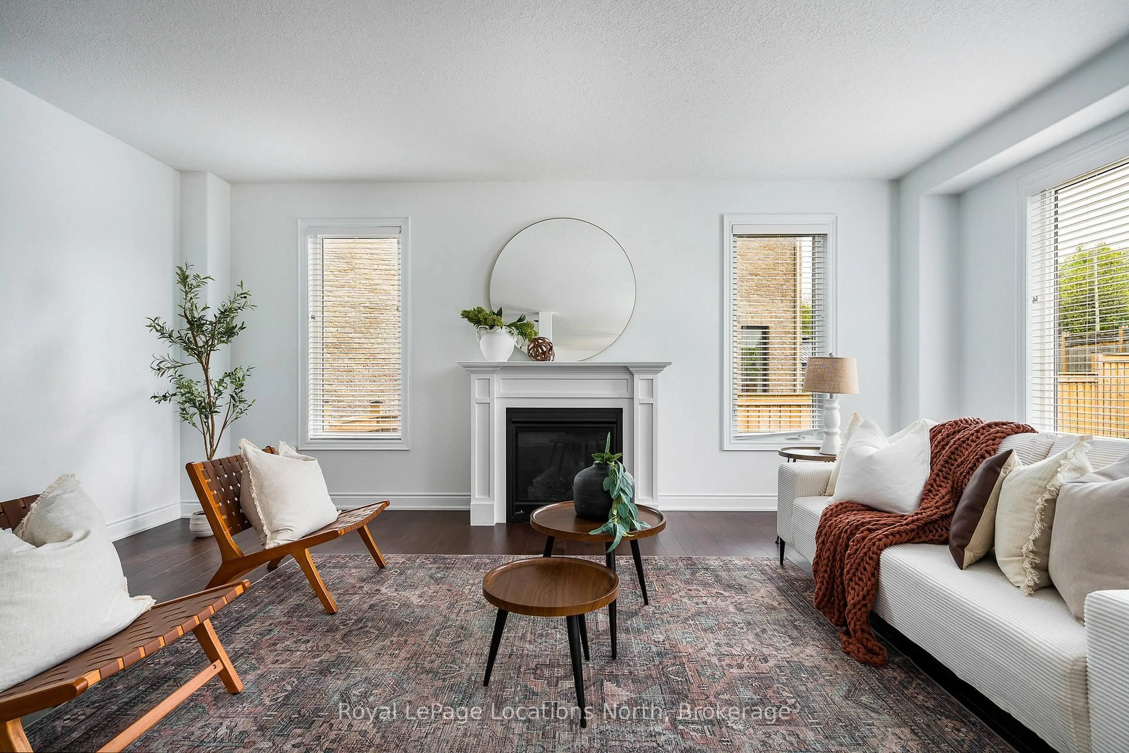 Living room with furniture, unknown for 81 Lockerbie Cres, Collingwood Ontario L9Y 0Y8