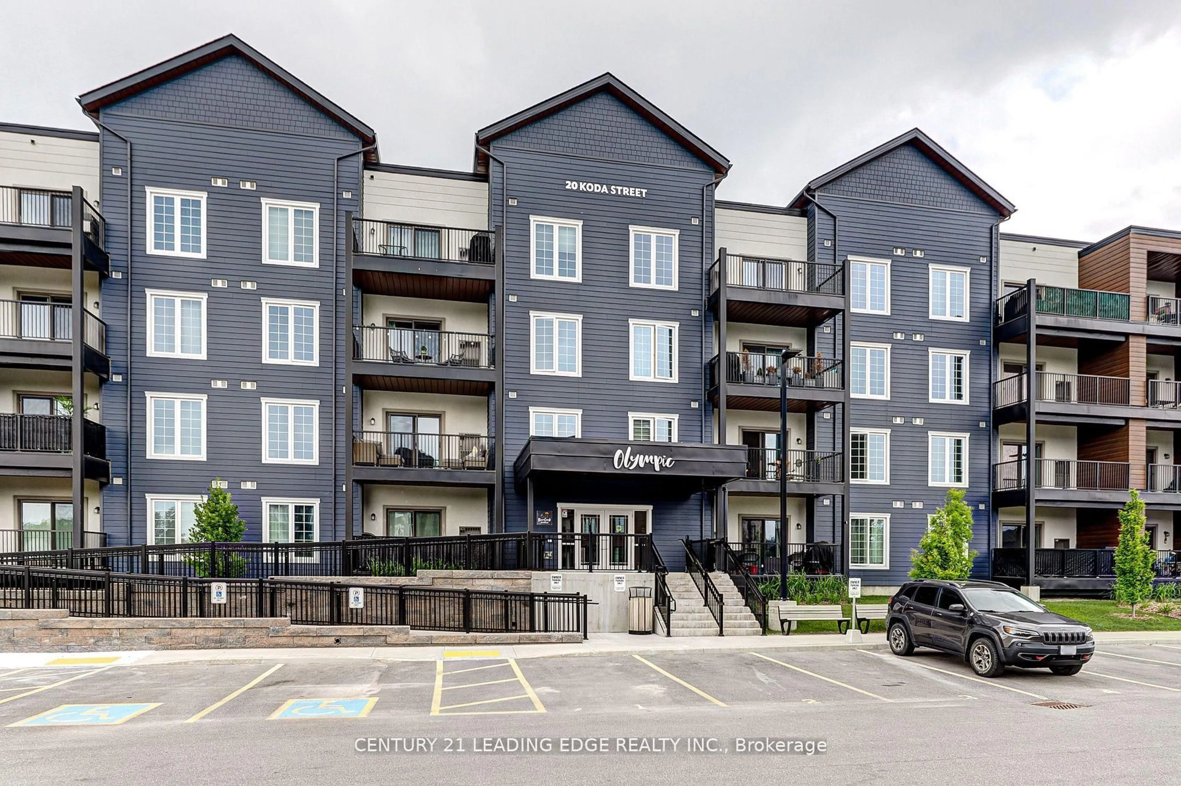 Unknown for 20 Koda St #309, Barrie Ontario L9J 0J7