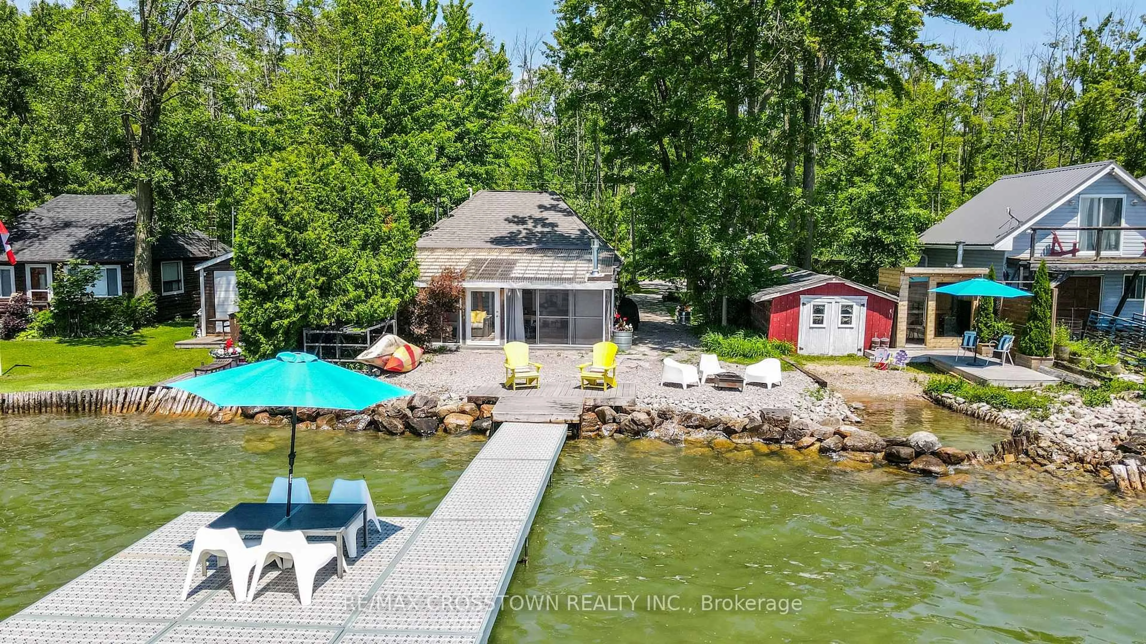 A pic from outside/outdoor area/front of a property/back of a property/a pic from drone, water/lake/river/ocean view for 3756 Glenrest Dr, Ramara Ontario L0K 1B0