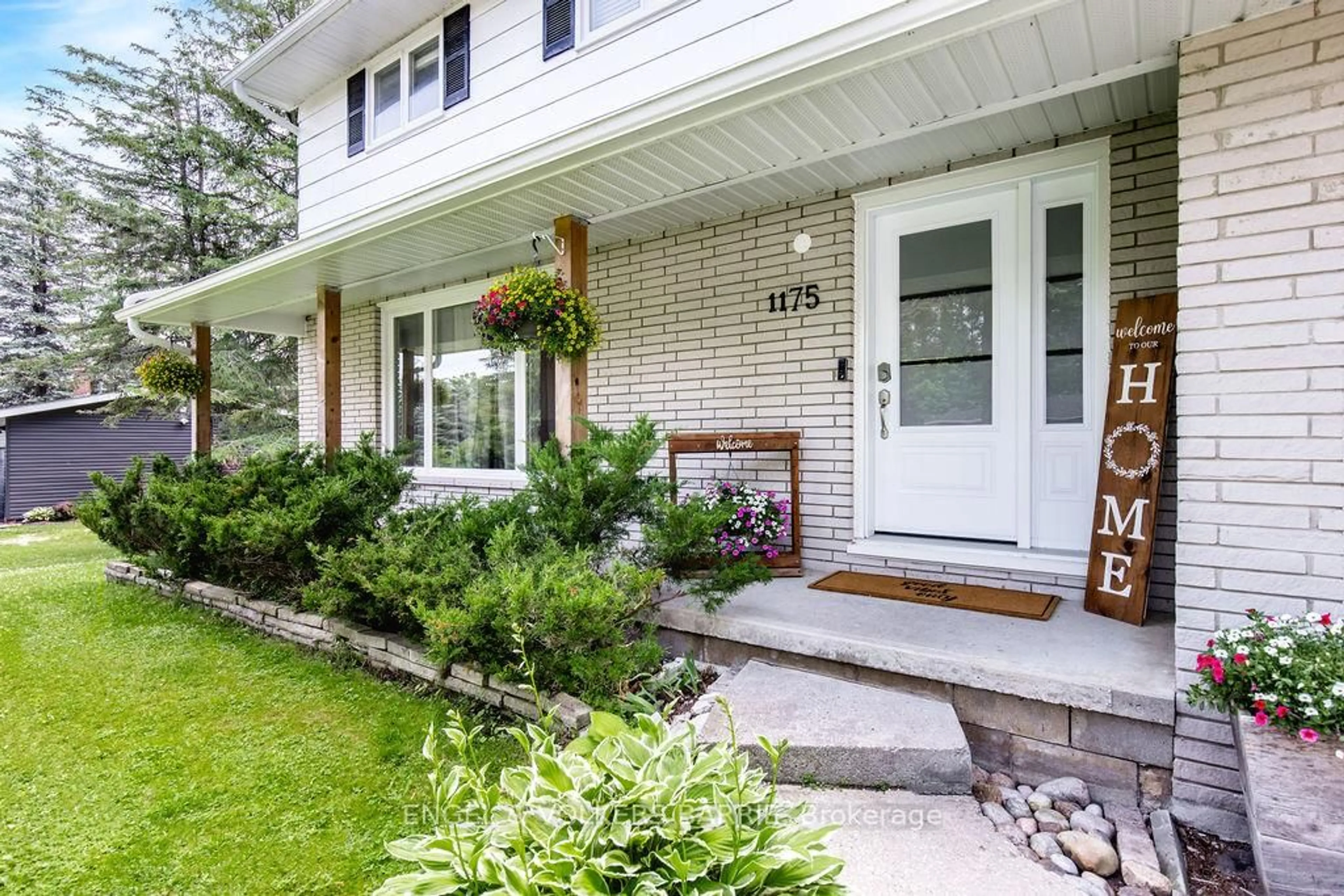Home with brick exterior material, street for 1175 Carson Rd, Springwater Ontario L4M 4S5