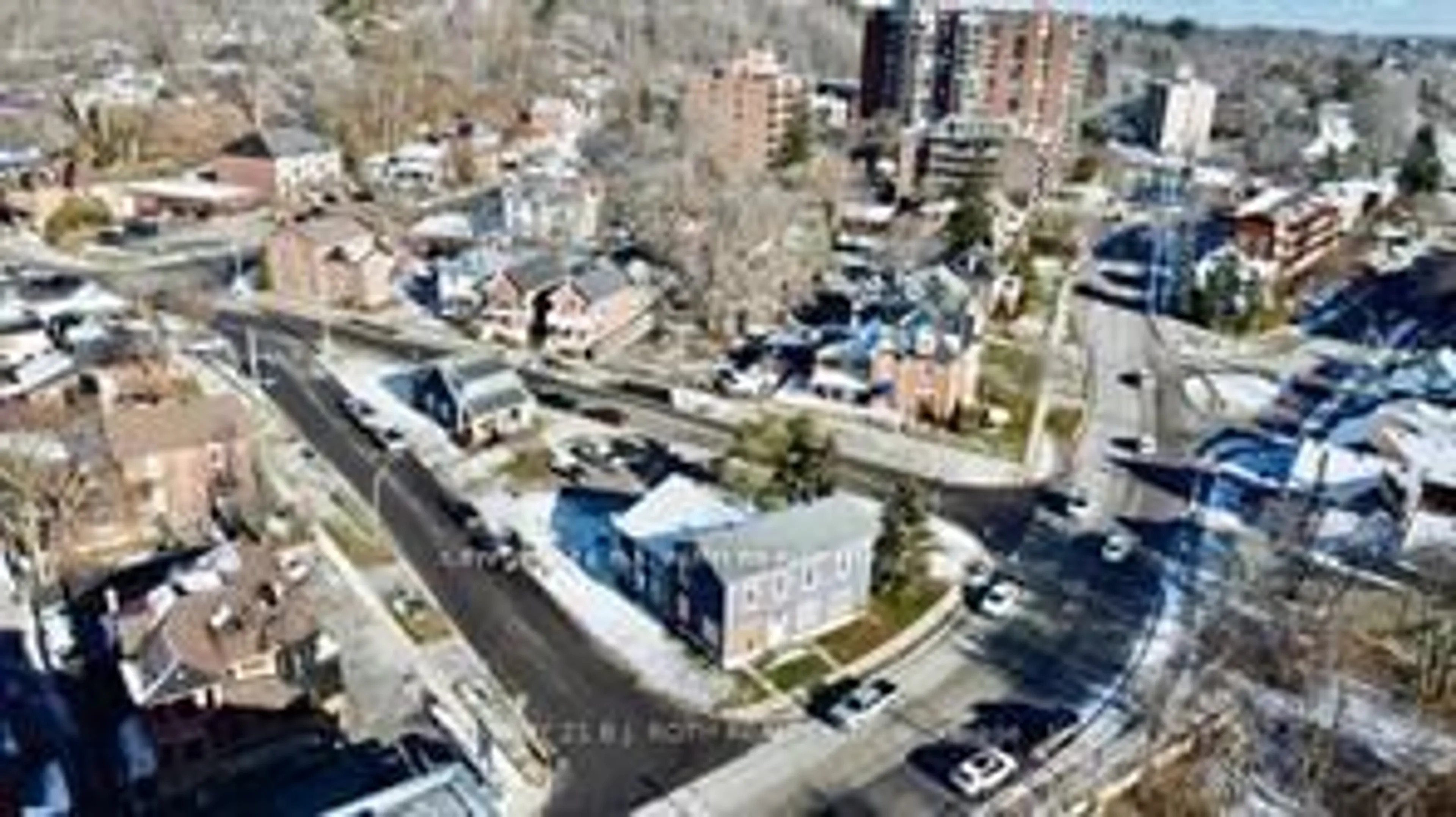 A pic from outside/outdoor area/front of a property/back of a property/a pic from drone, city buildings view from balcony for 194 Dunlop St, Barrie Ontario L4M 1B4