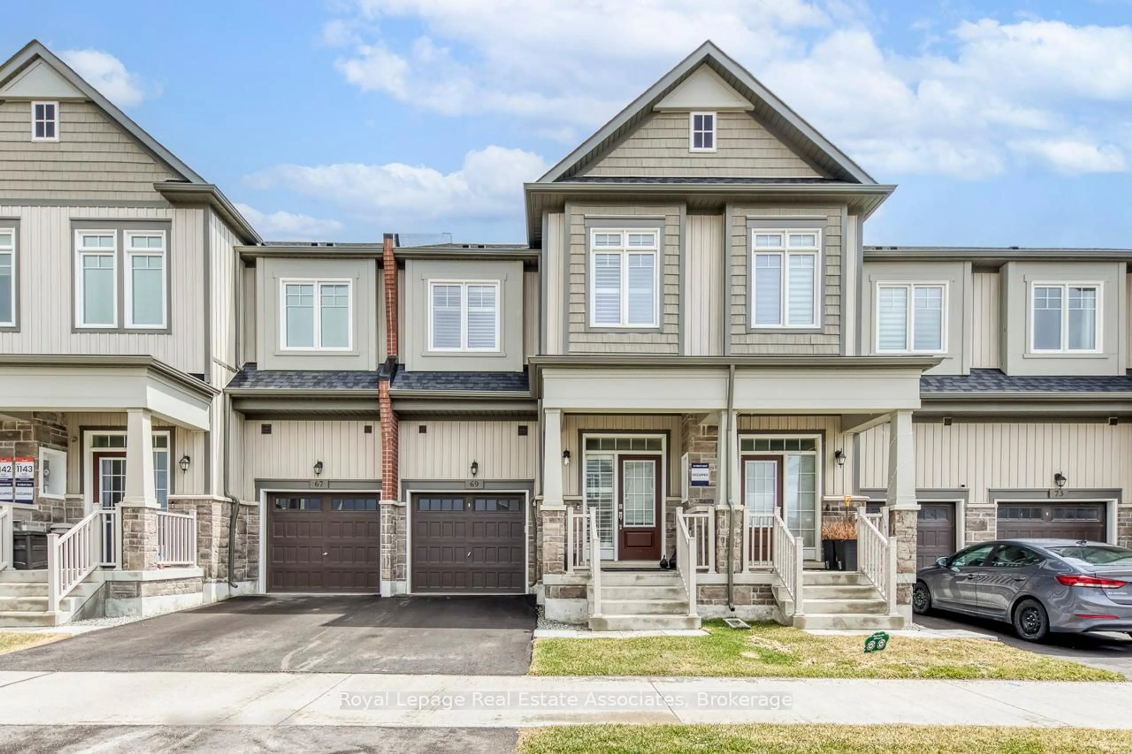 Home with brick exterior material, street for 69 Greer St, Barrie Ontario L9J 0R5