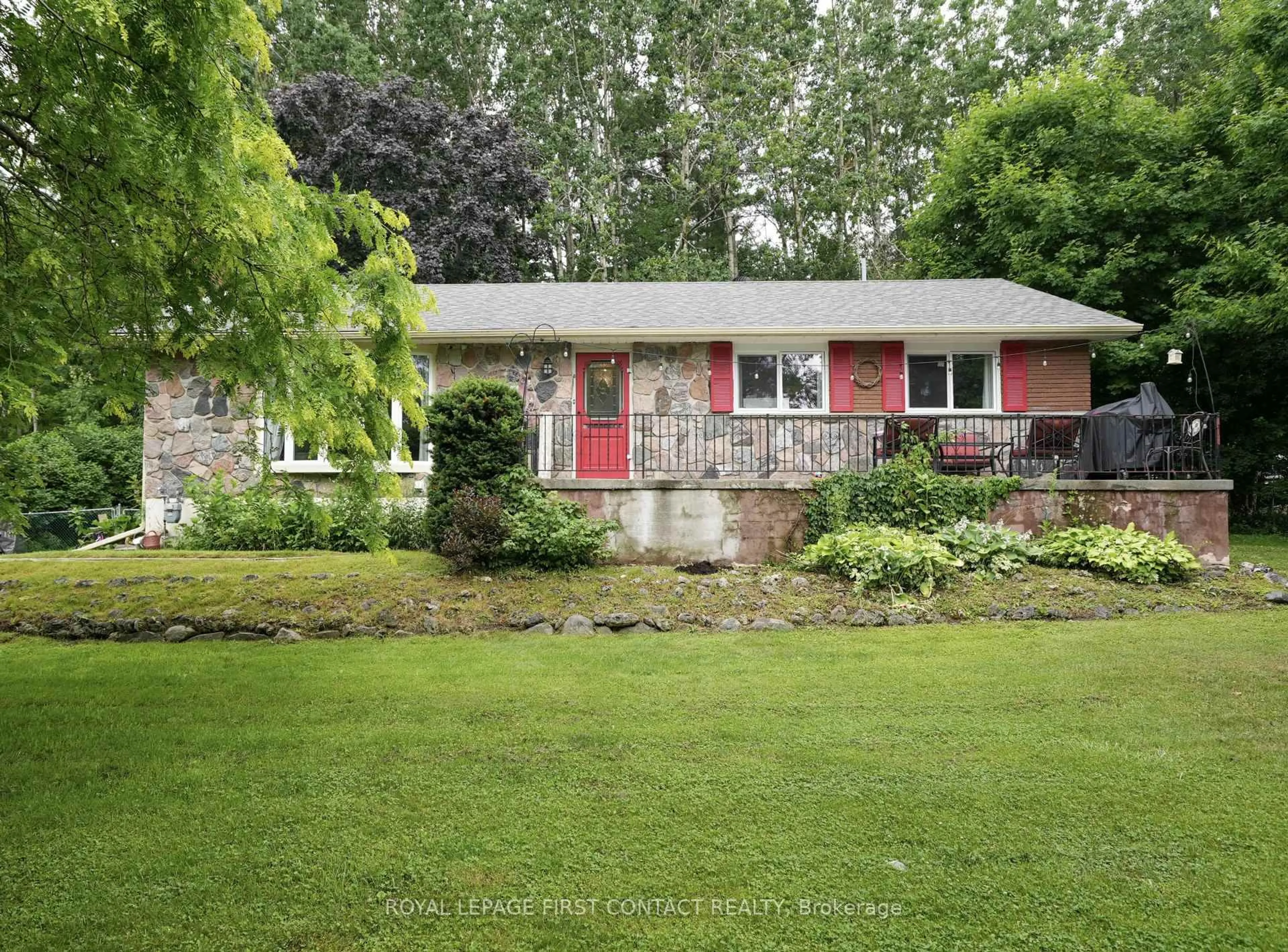 A pic from outside/outdoor area/front of a property/back of a property/a pic from drone, street for 2002 NORTH ORR LAKE Rd, Springwater Ontario L0L 1P0