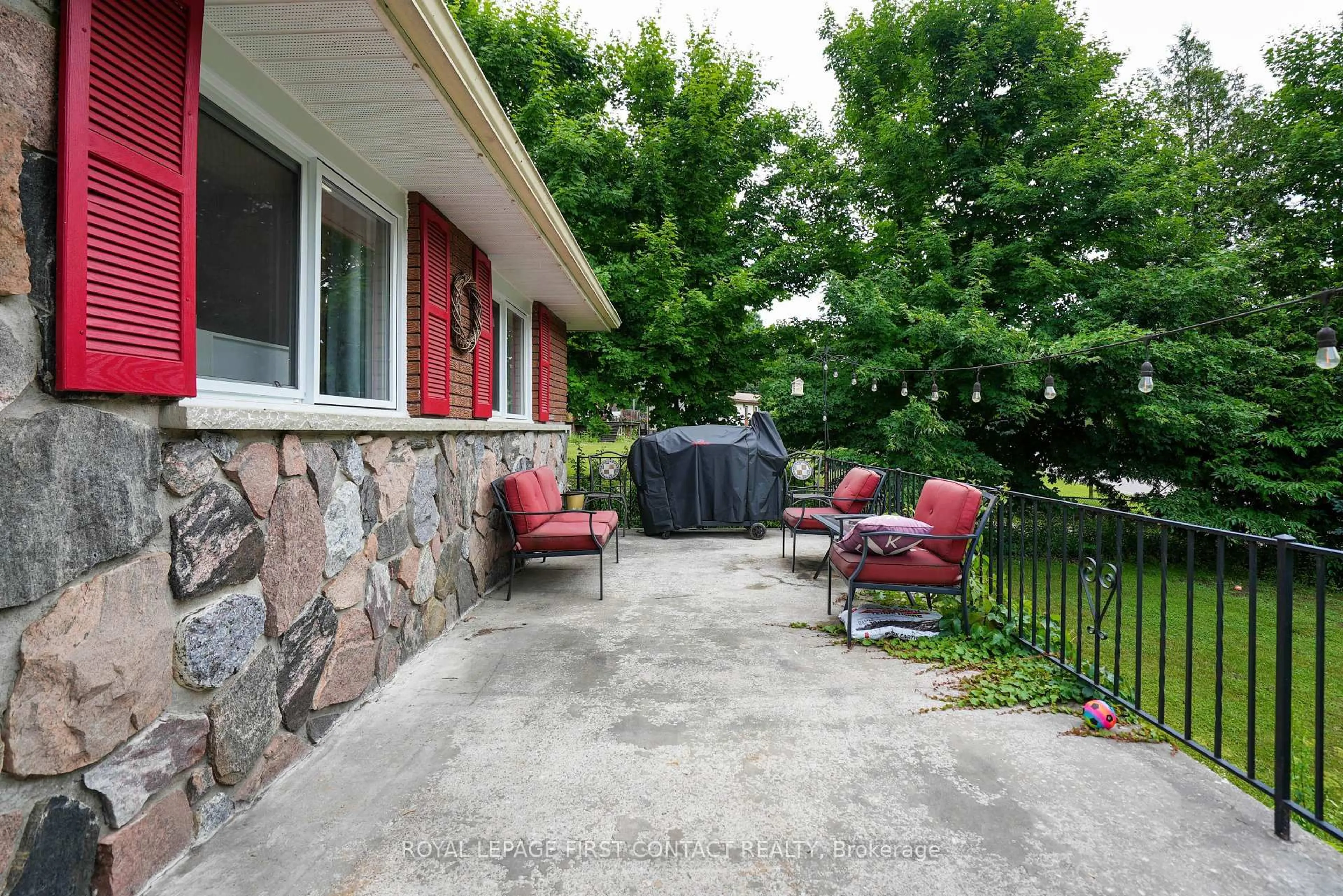 Patio, street for 2002 NORTH ORR LAKE Rd, Springwater Ontario L0L 1P0