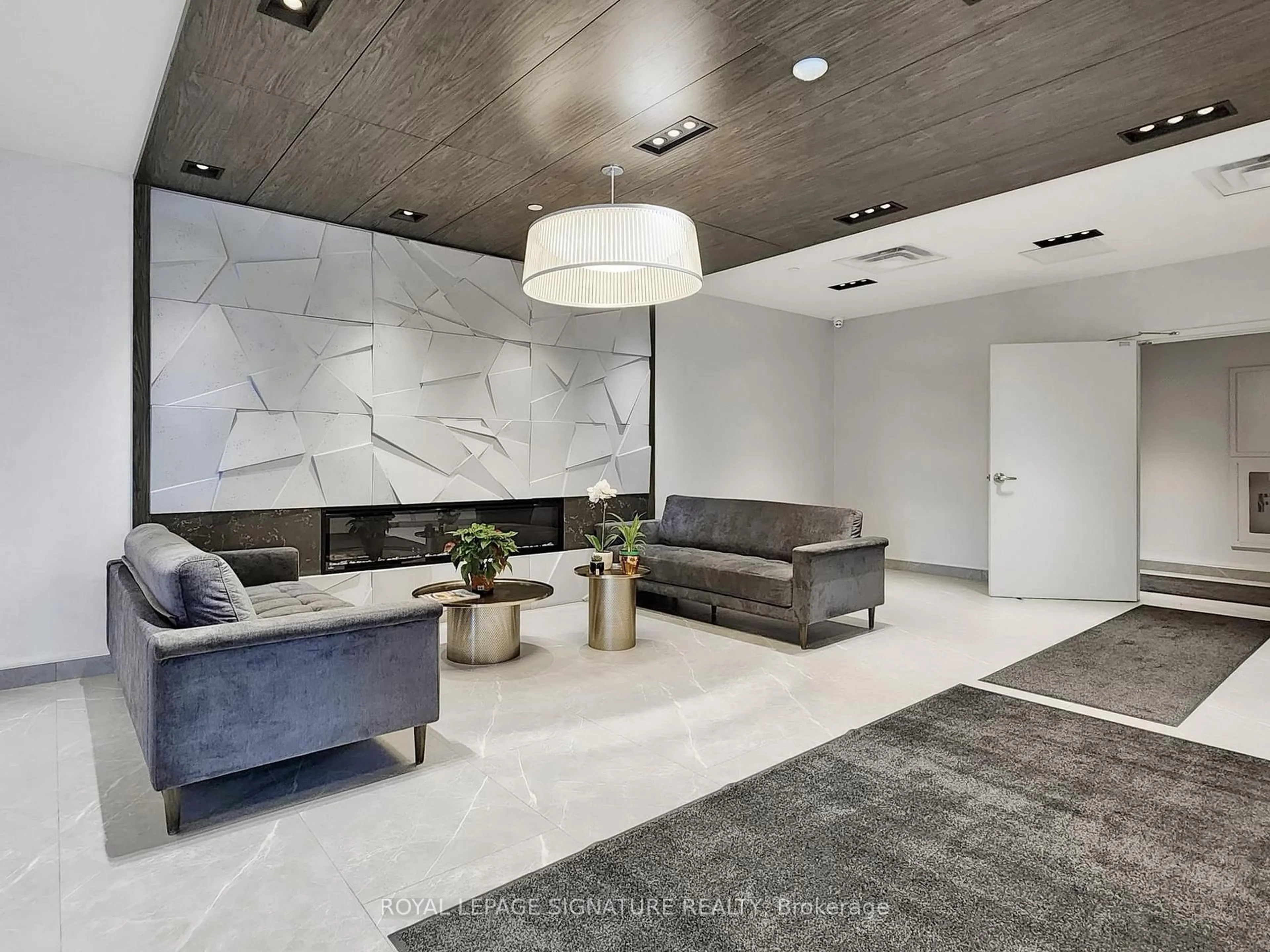Lobby for 58 Lakeside Terr #703, Barrie Ontario L0K 1S0