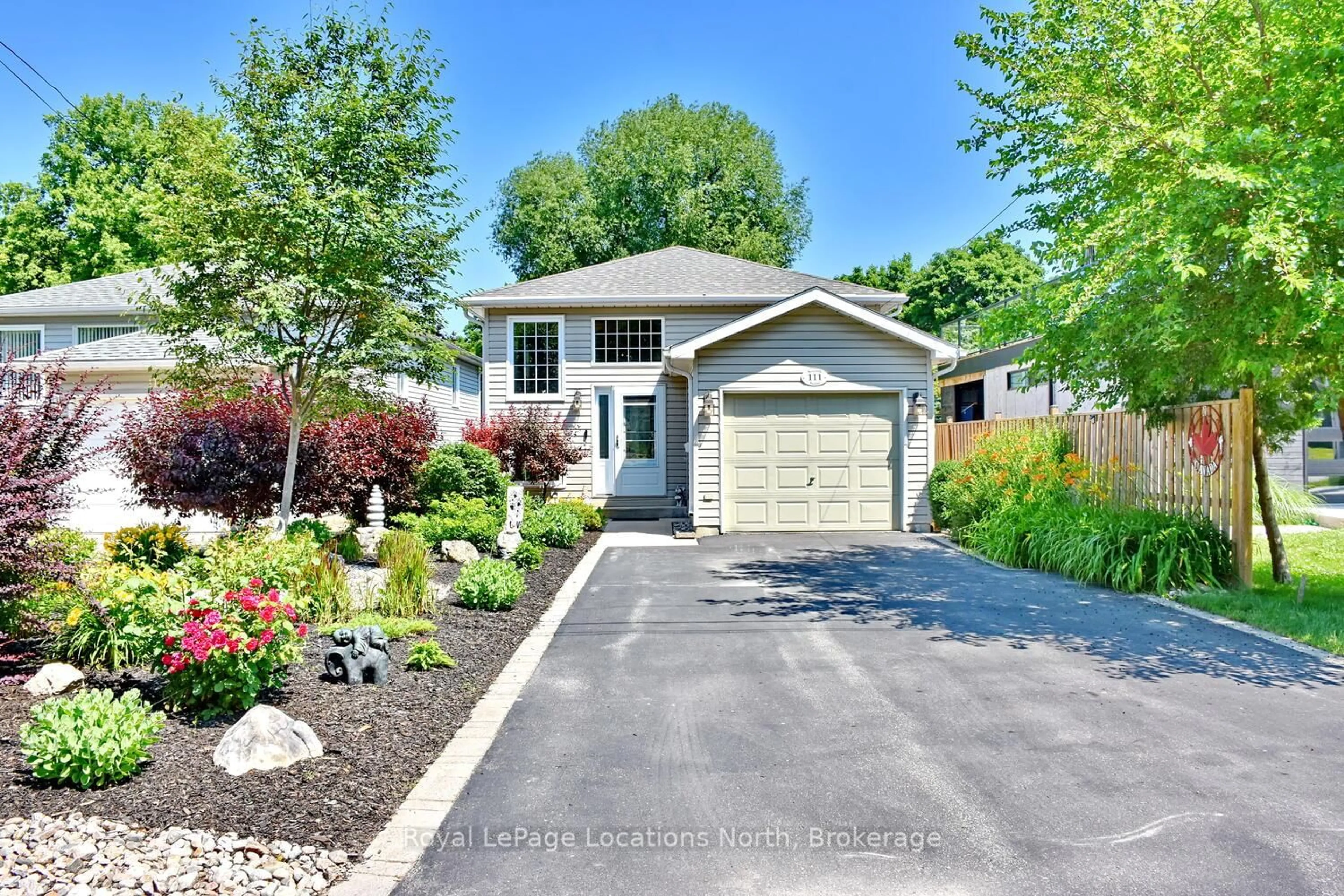 Home with brick exterior material, street for 111 Seventh St, Collingwood Ontario L9Y 2B1