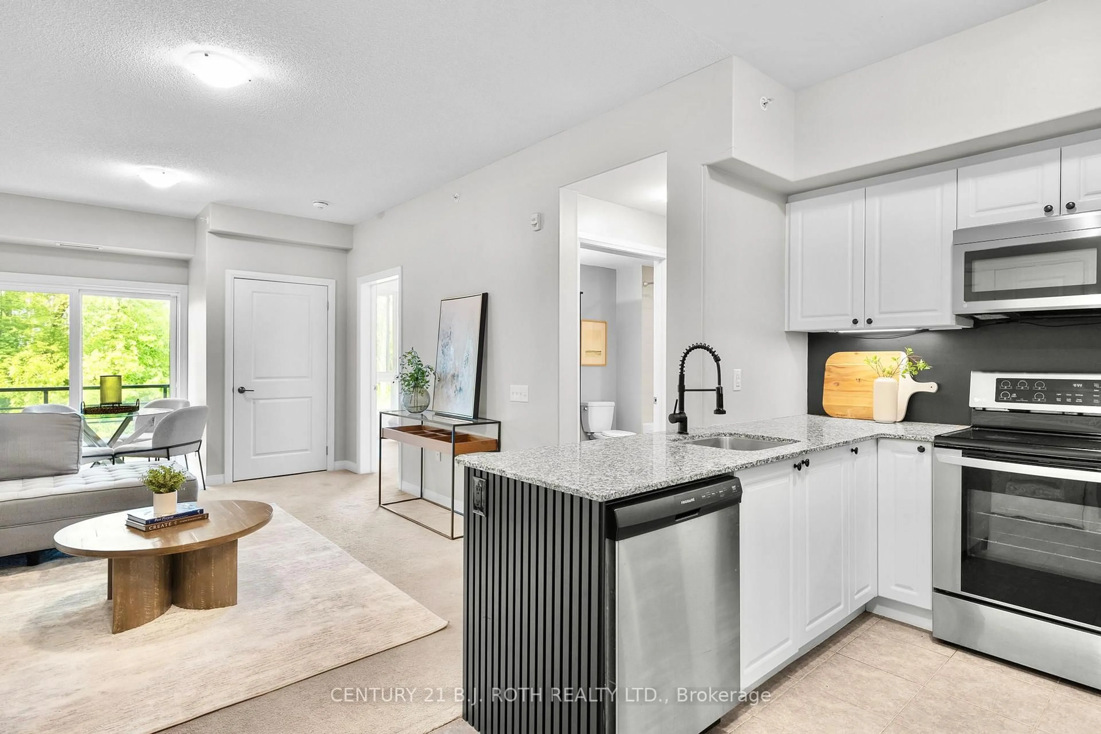 Open concept kitchen, unknown for 300 ESSA Rd #108, Barrie Ontario L9J 0B9