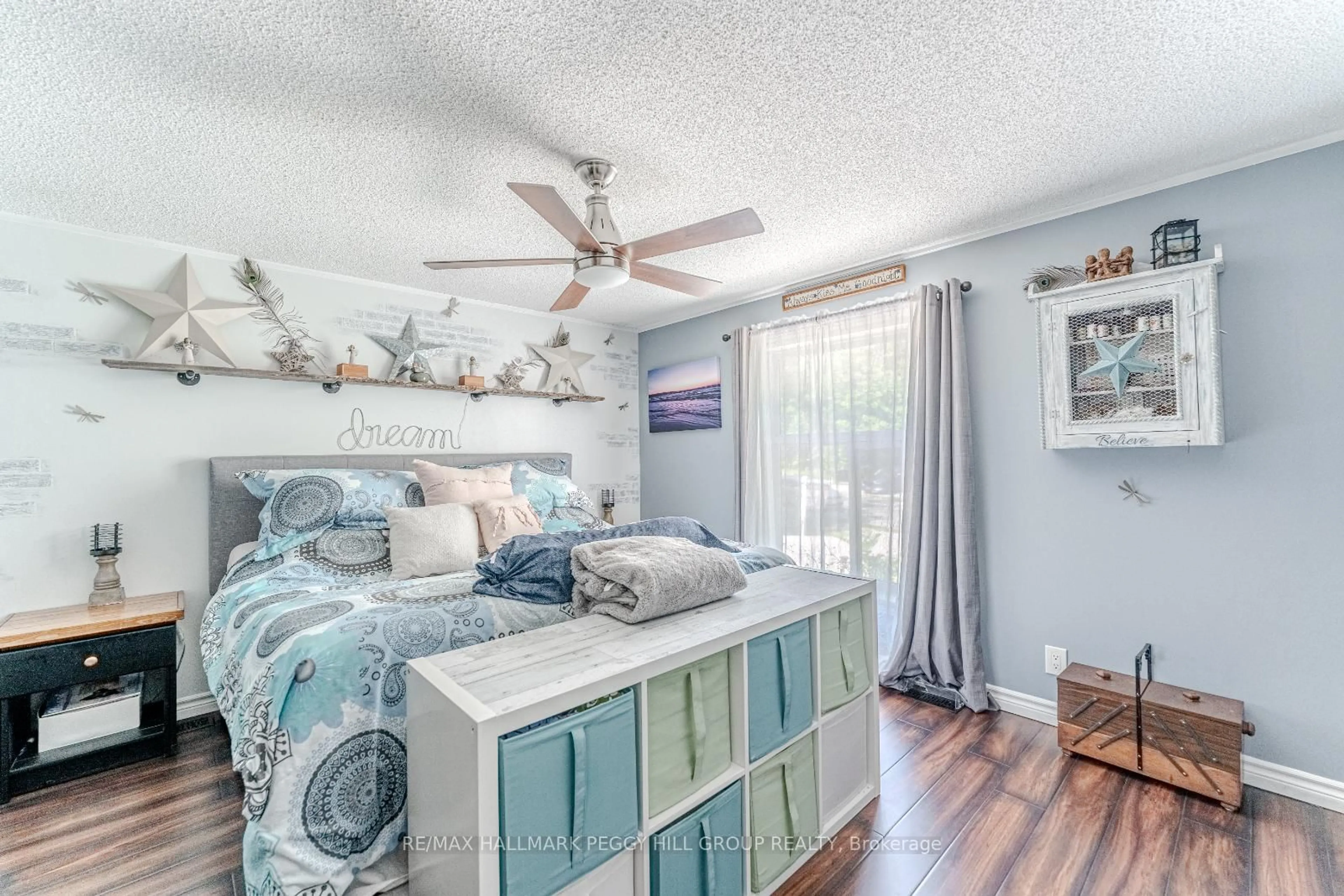 Bedroom with bed, unknown for 7498 Island Cres, Ramara Ontario L0K 2B0