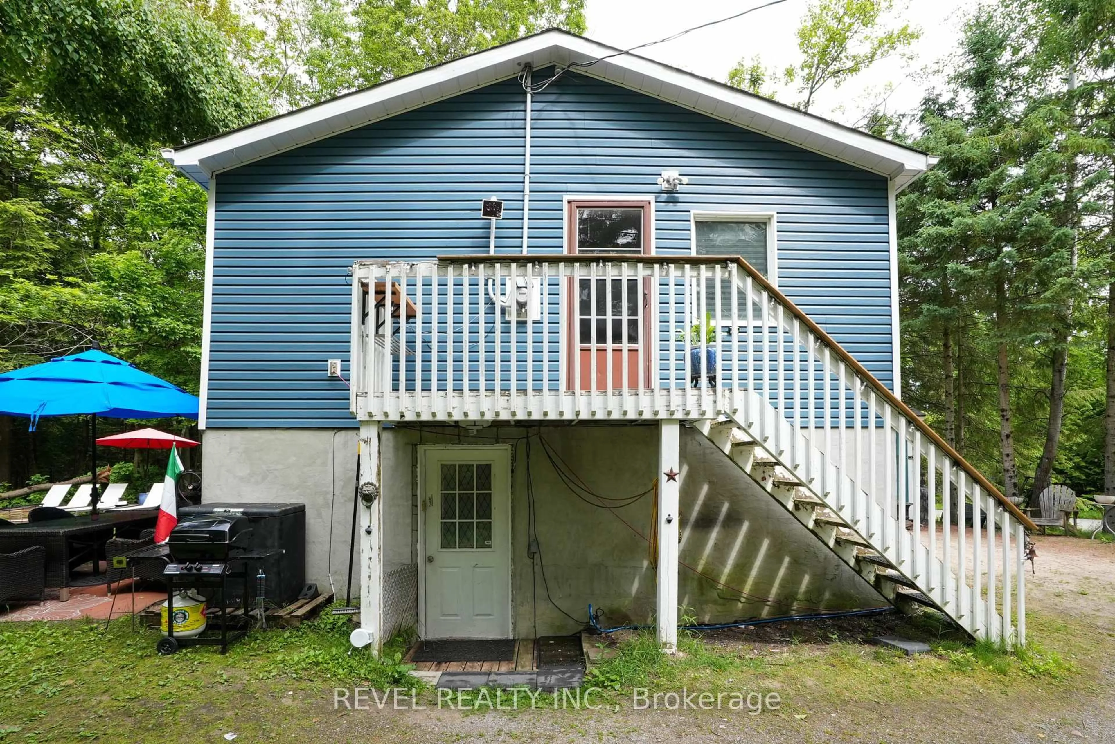 Unknown for 43 Manitou Cres, Tiny Ontario L9M 0C6