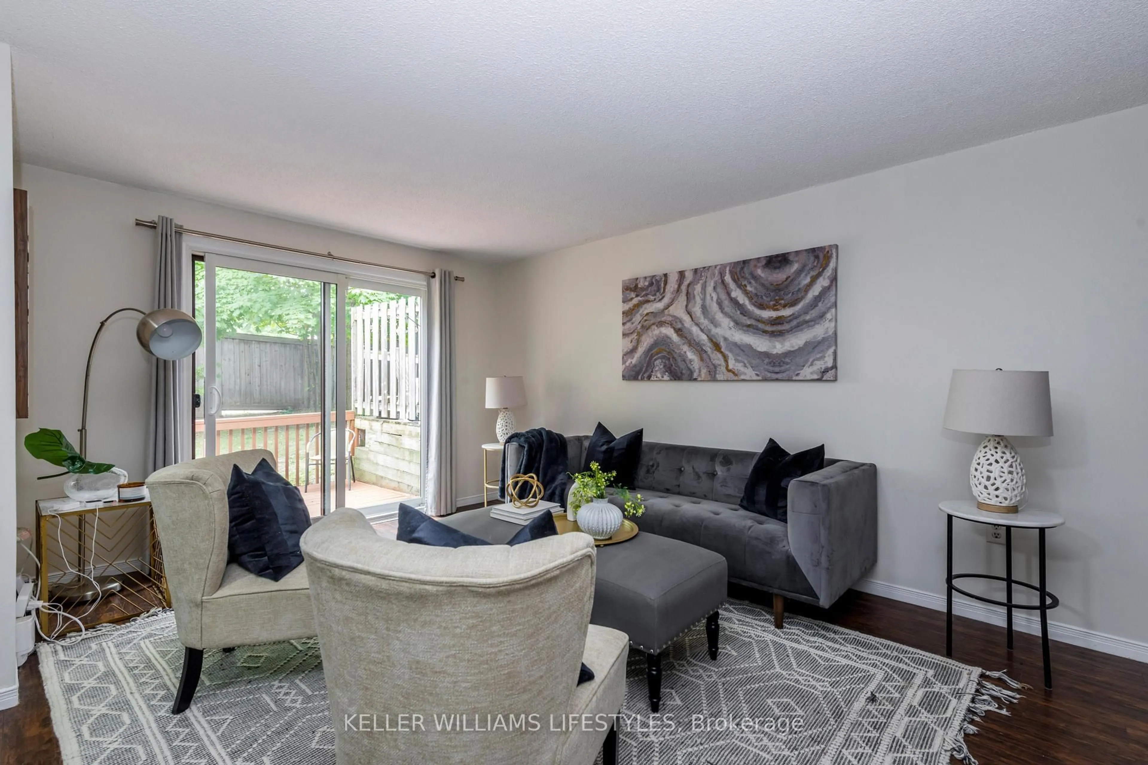 Living room with furniture, unknown for 19 Quail Cres, Barrie Ontario L4N 6X1