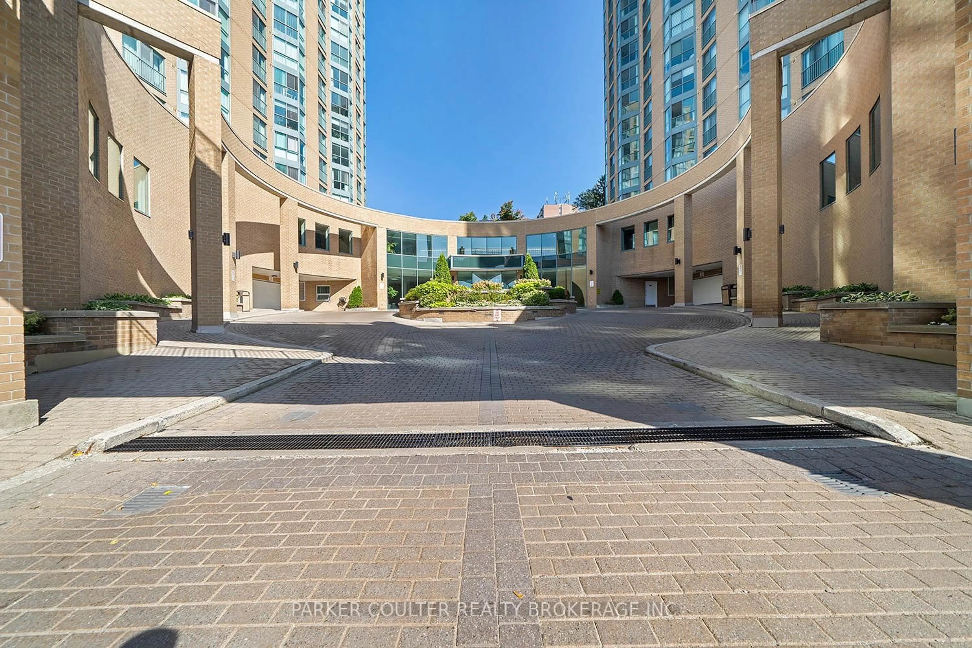 Unknown for 150 Dunlop St #603, Barrie Ontario L4M 6H1
