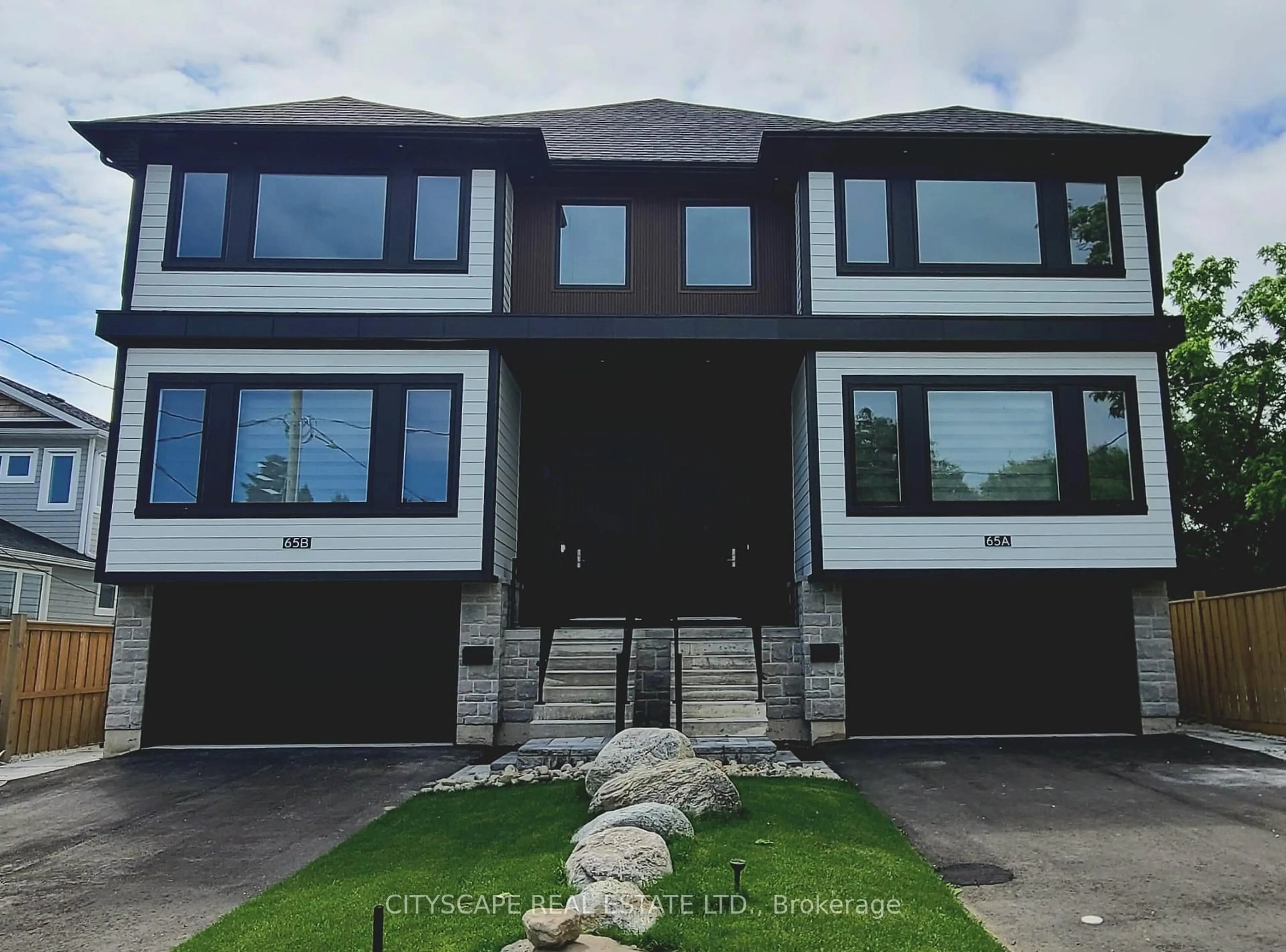 Home with vinyl exterior material, street for 65B St Vincent, Collingwood Ontario L9Y 1P2