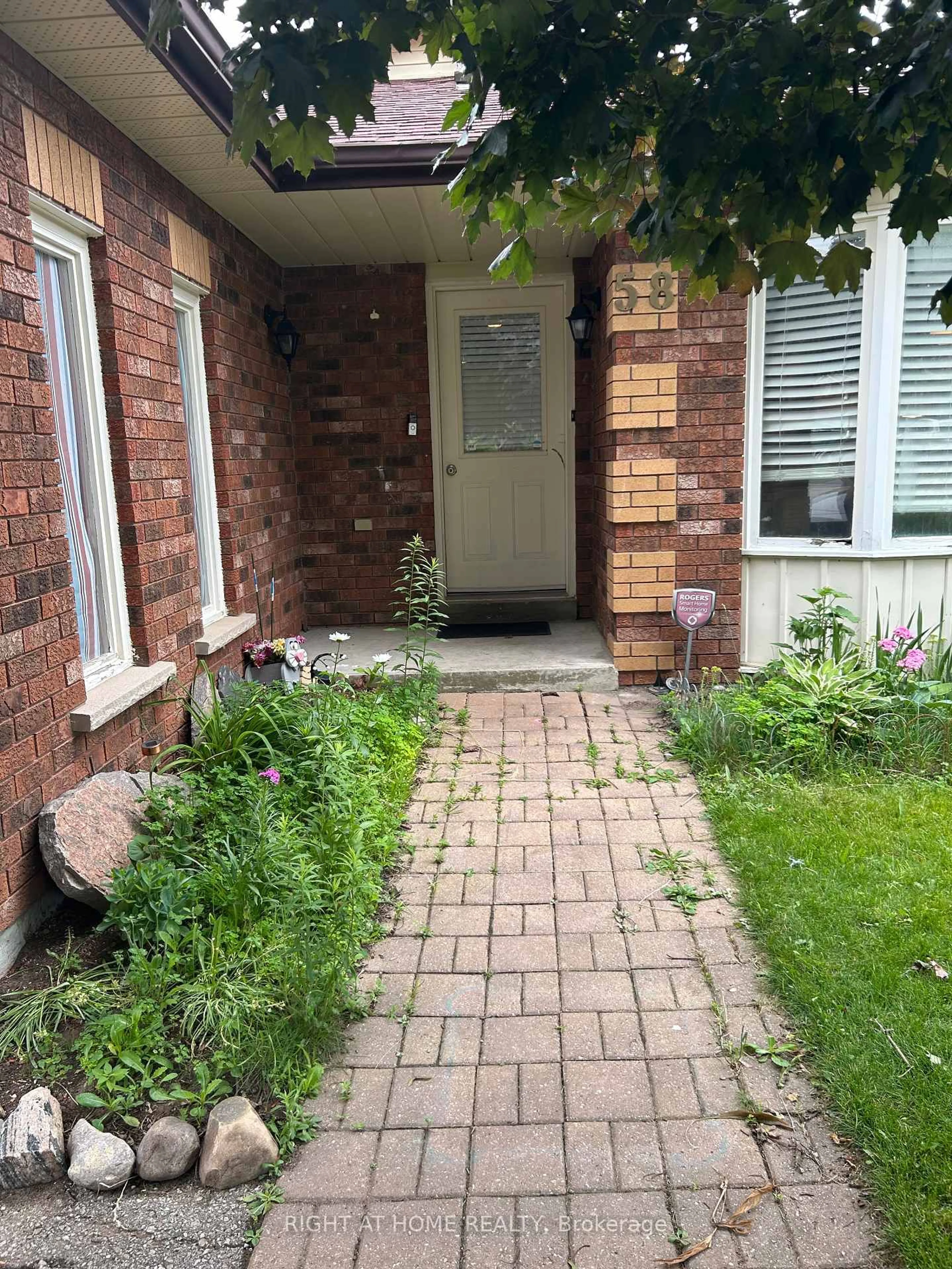 Unknown for 58 Irwin Dr, Barrie Ontario L4N 7A7