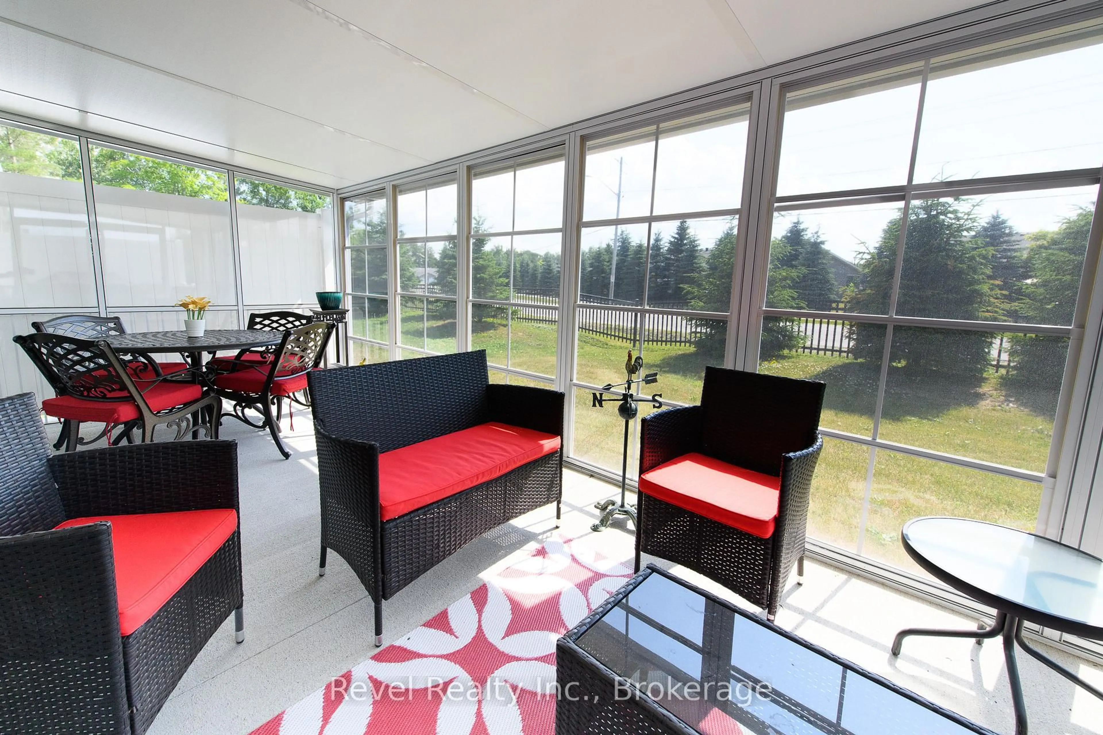 Patio, water/lake/river/ocean view for 22 Ivy Cres, Wasaga Beach Ontario L9Z 0H8