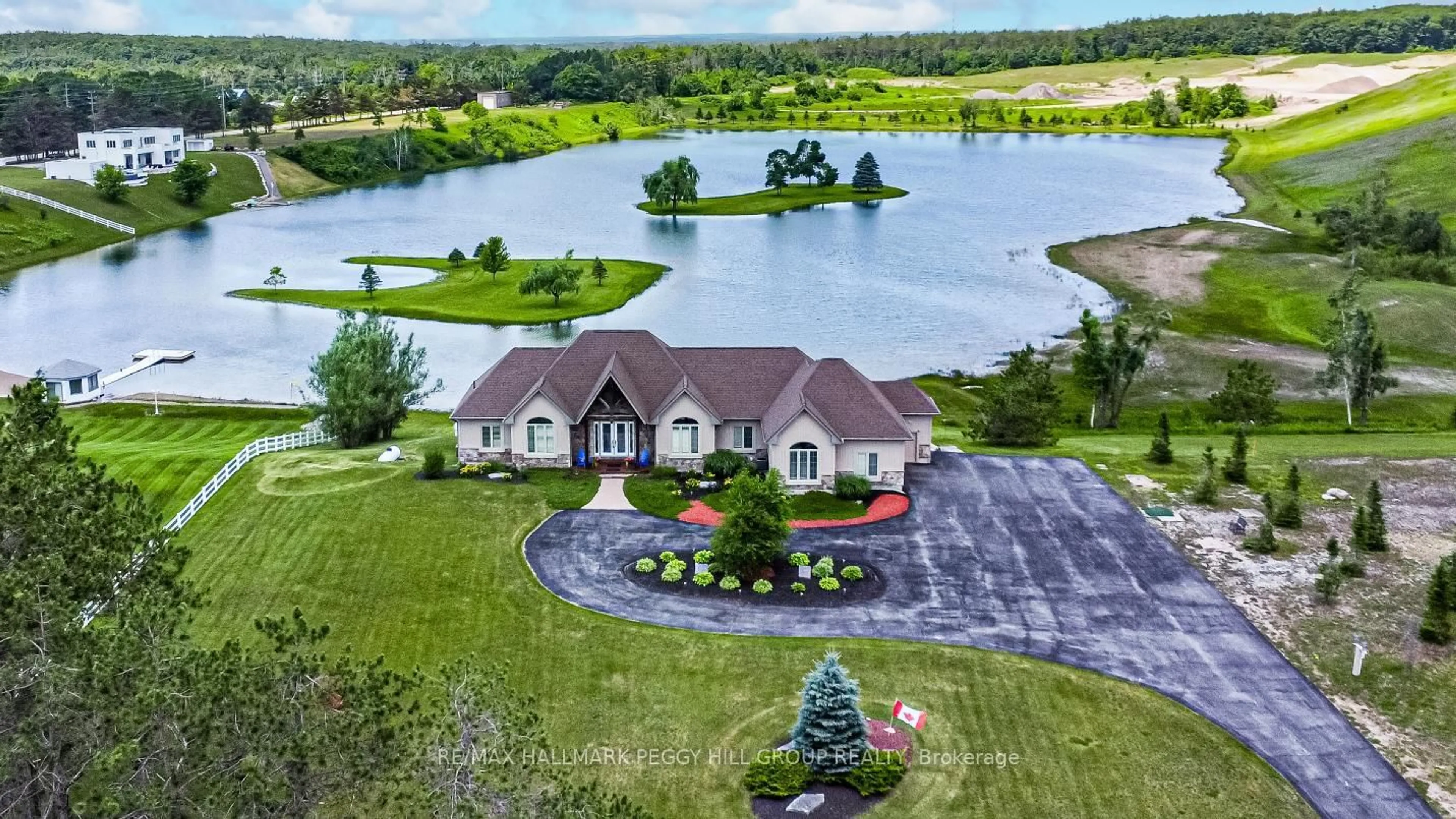 A pic from outside/outdoor area/front of a property/back of a property/a pic from drone, water/lake/river/ocean view for 1372 Division Rd, Severn Ontario L3V 0X8