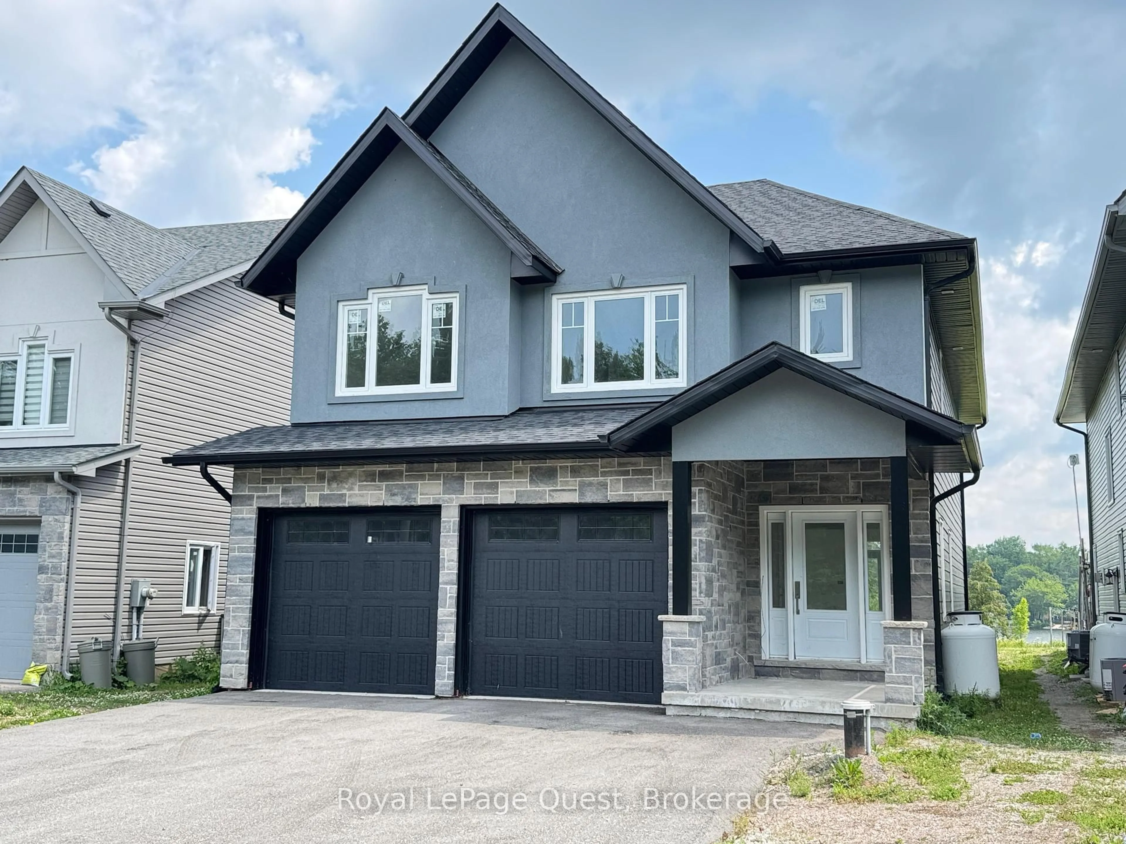 Home with brick exterior material, street for 21 Rosy Beach Crt, Ramara Ontario L3V 8L2