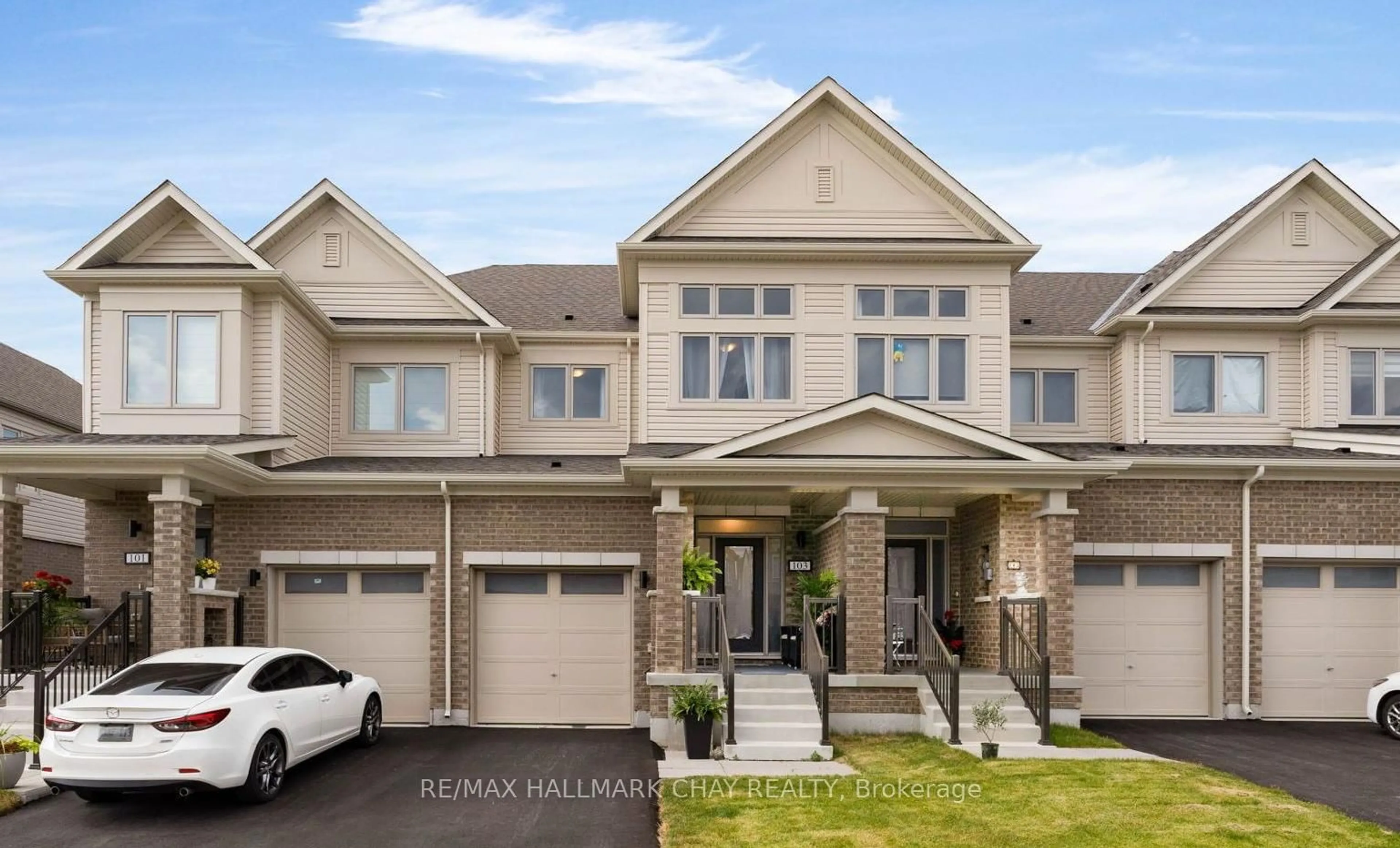 Home with brick exterior material, street for 103 Sagewood Ave, Barrie Ontario L9J 0K5