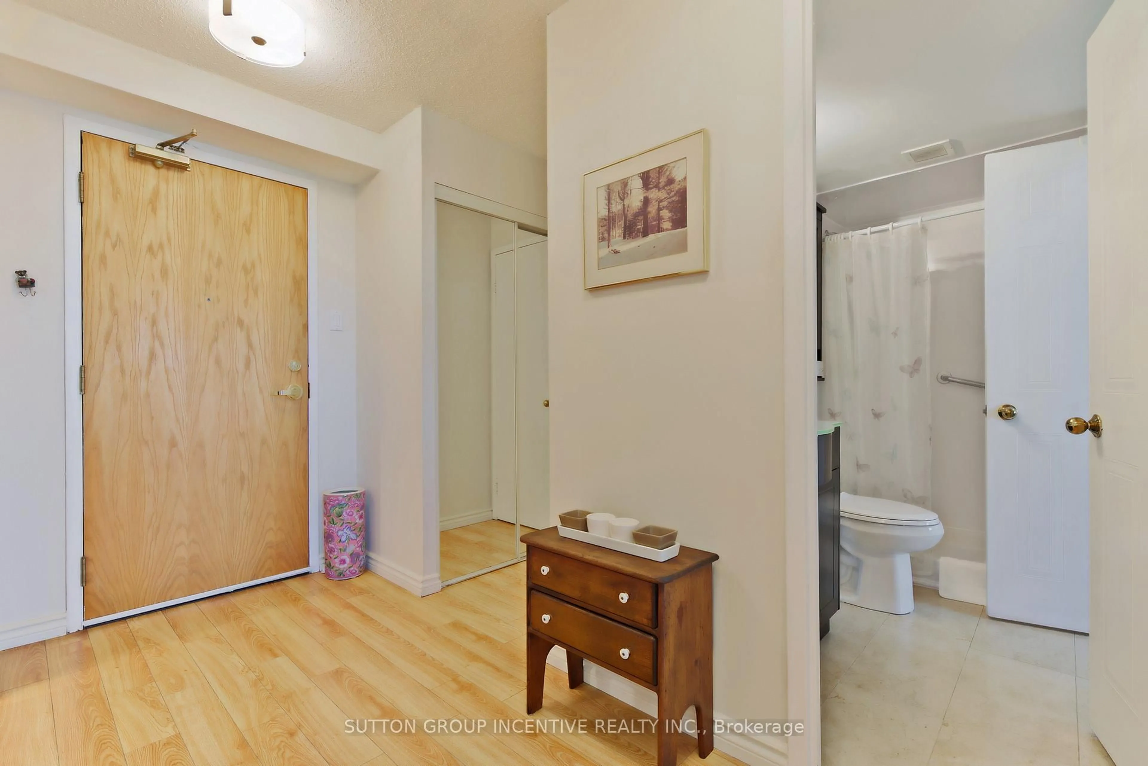 Unknown for 75 Ellen St #706, Barrie Ontario L4N 7R6
