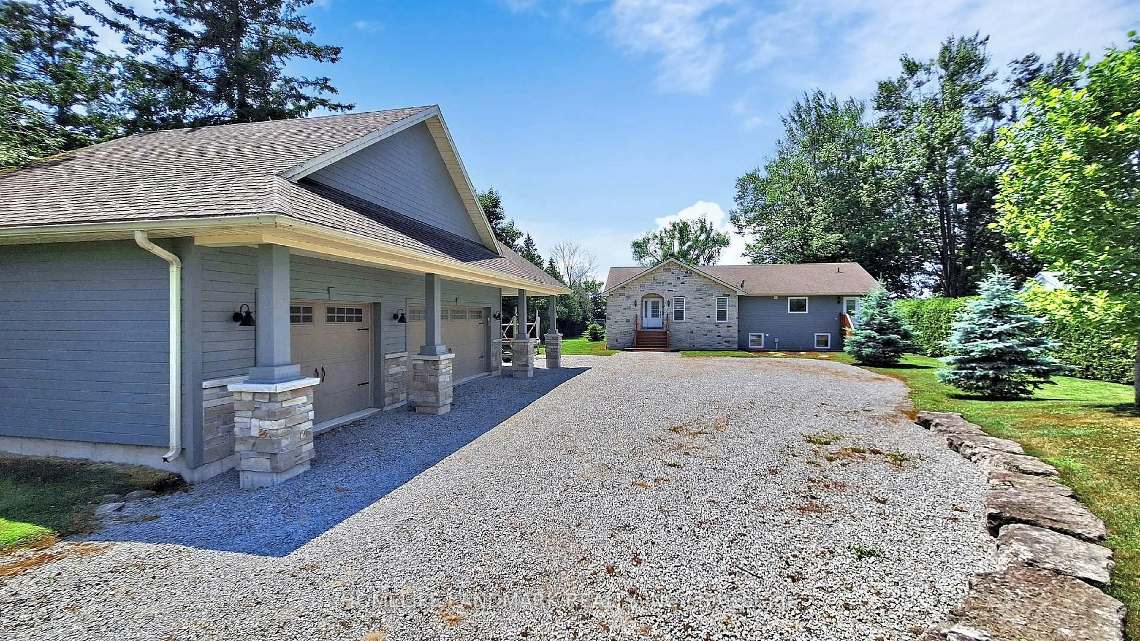 A pic from outside/outdoor area/front of a property/back of a property/a pic from drone, street for 1662 Lakeshore Dr, Ramara Ontario L0K 1B0