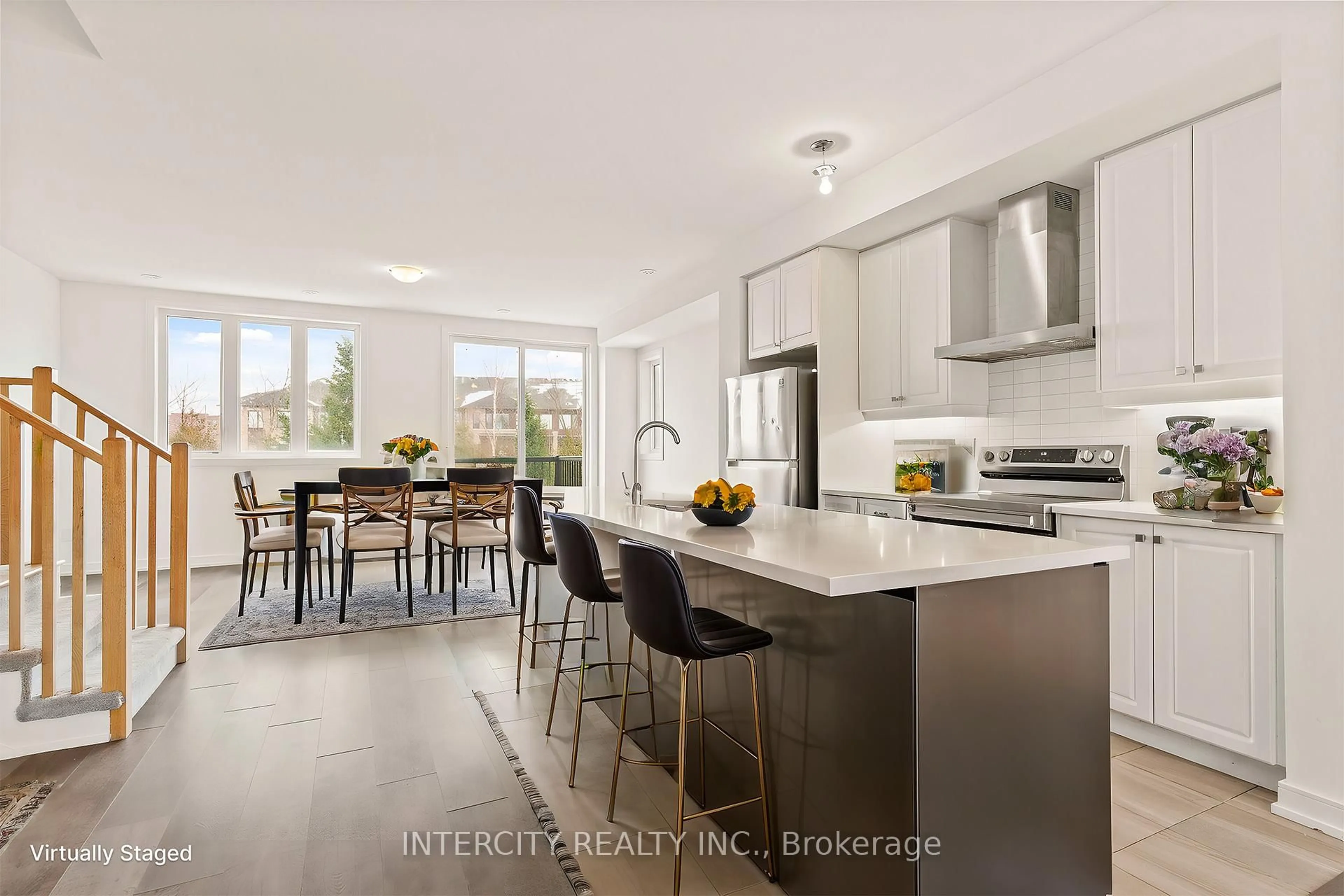 Open concept kitchen, ceramic/tile floor for 14 Blue Forest Cres, Barrie Ontario L9J 0N3