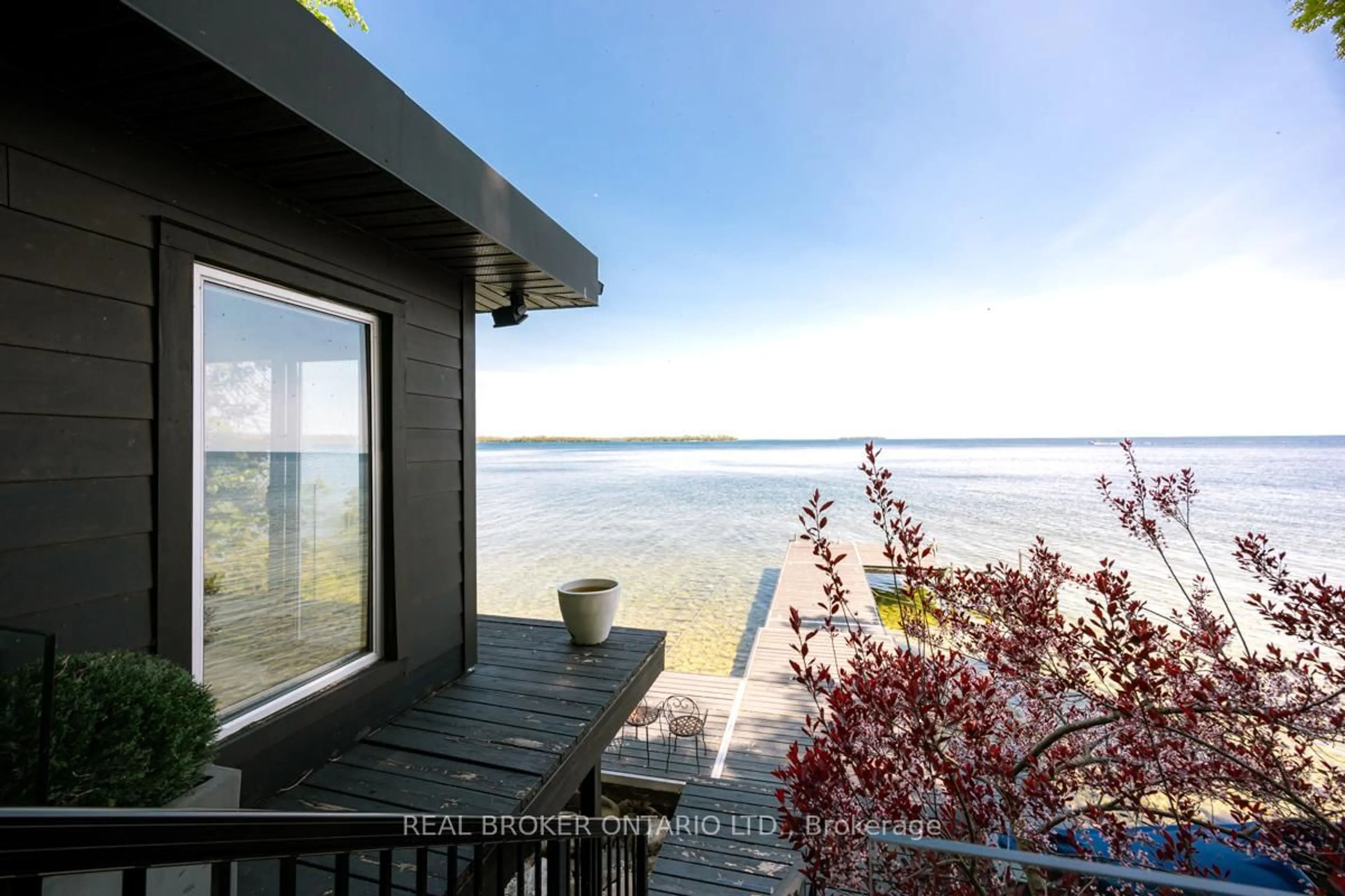 Patio, water/lake/river/ocean view for 45 Ivy Lane, Orillia Ontario L3V 6H1