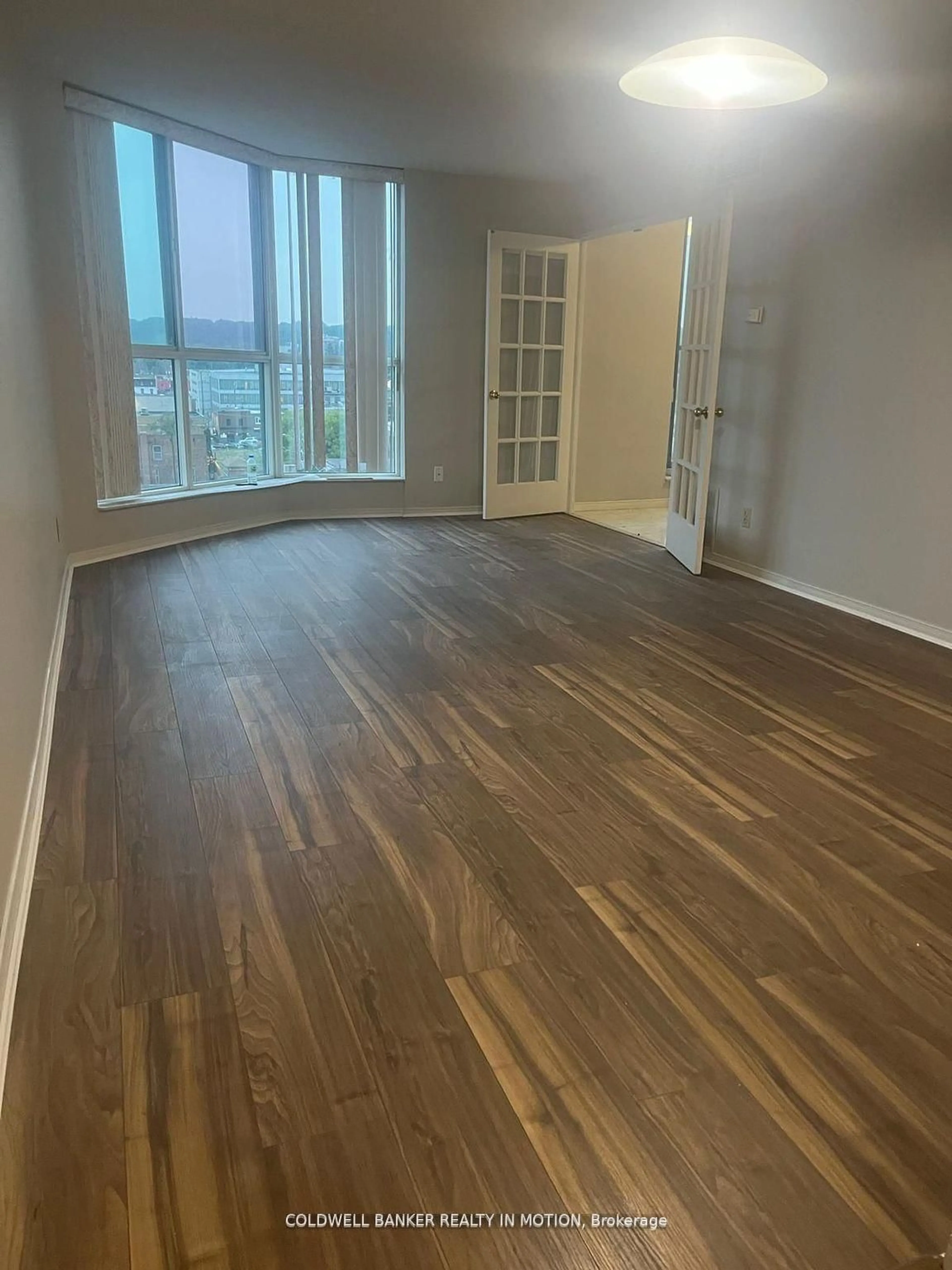 A pic of a room for 140 Dunlop St #803, Barrie Ontario L4M 1B1