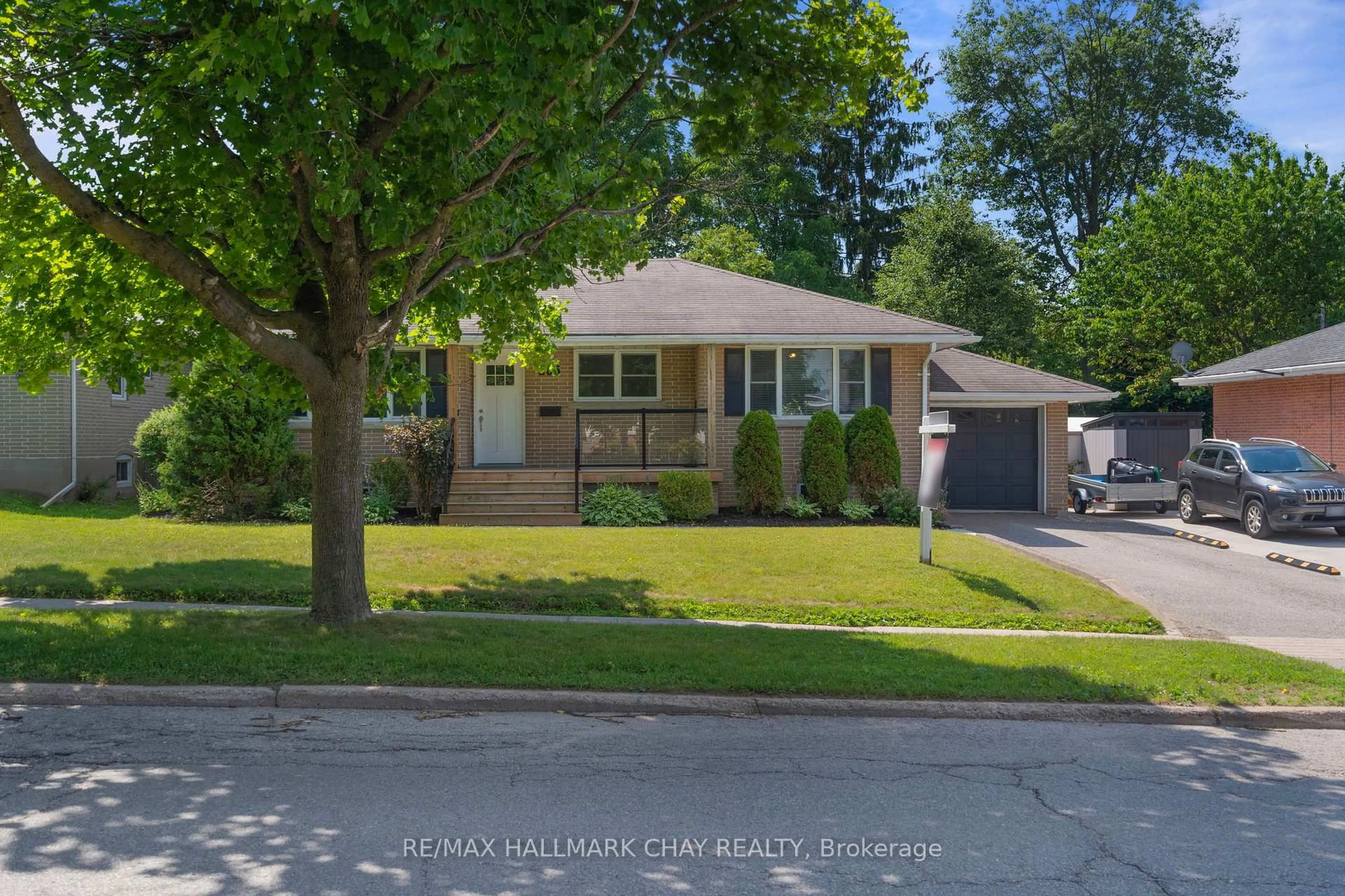 Unknown for 205 Wellington St, Barrie Ontario L4M 2C9