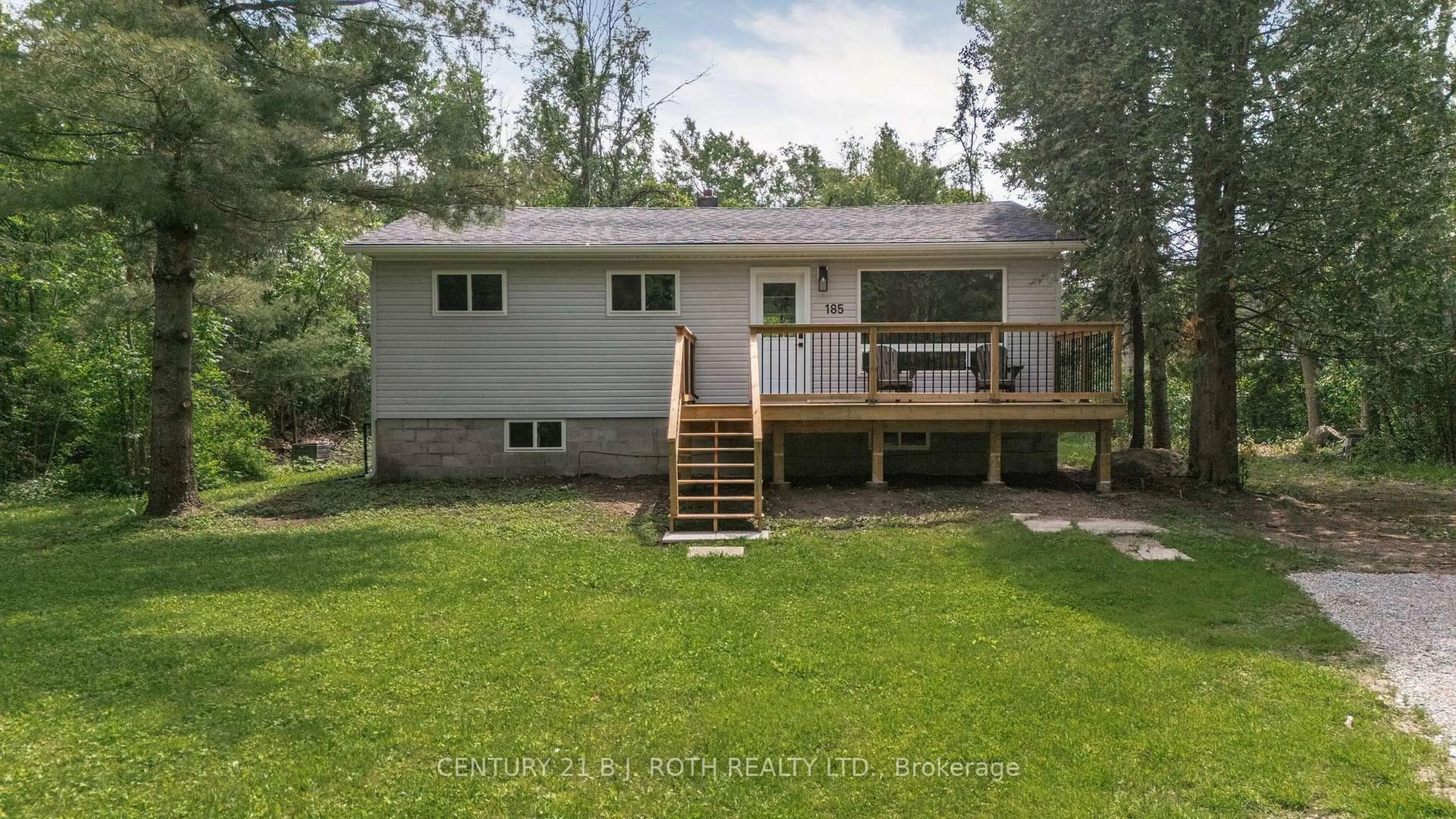 Unknown for 185 Silver Birch Cres, Tay Ontario L0K 1R0