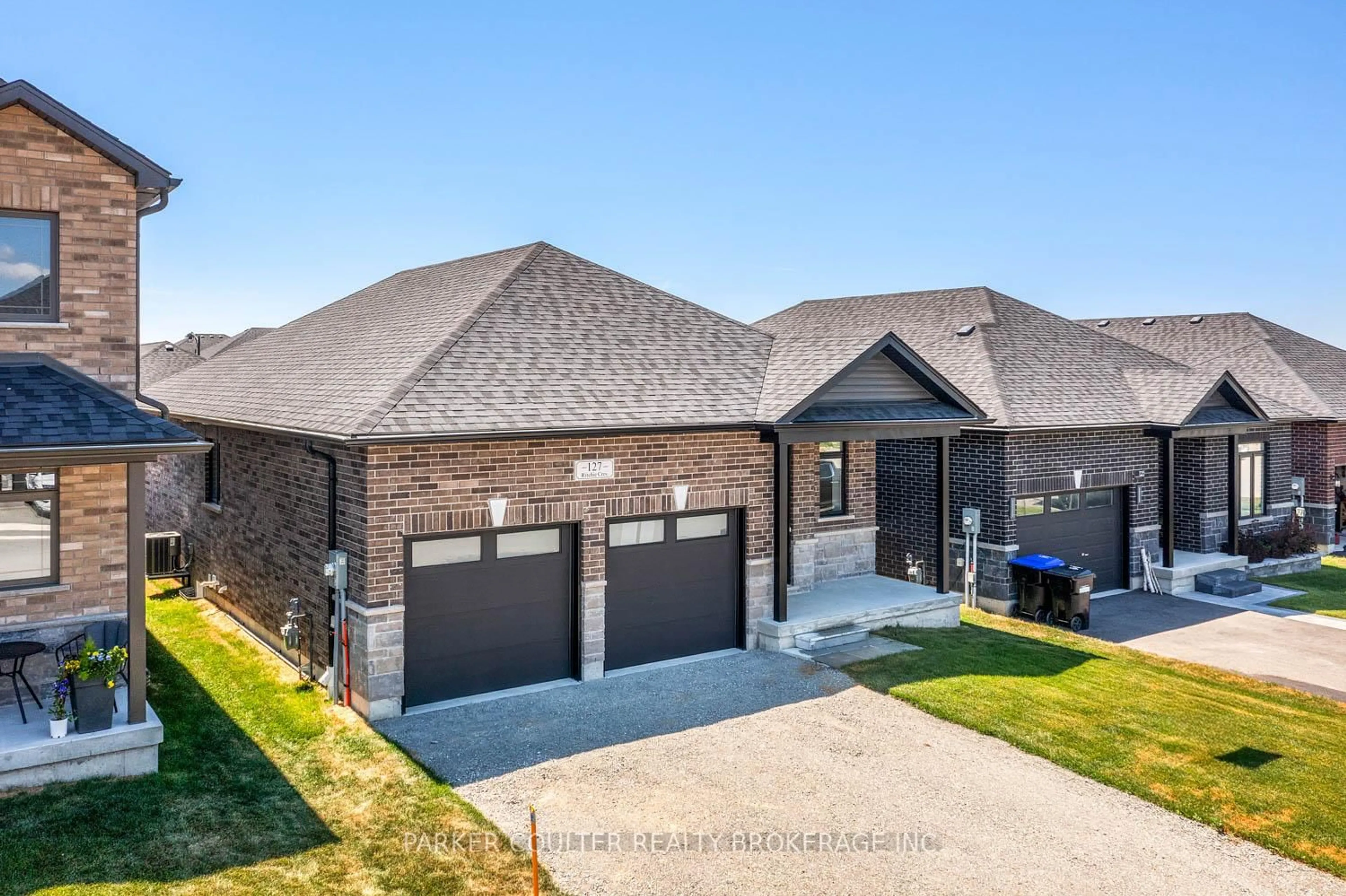 Home with brick exterior material, street for 127 Ritchie Cres, Springwater Ontario L0L 1P0