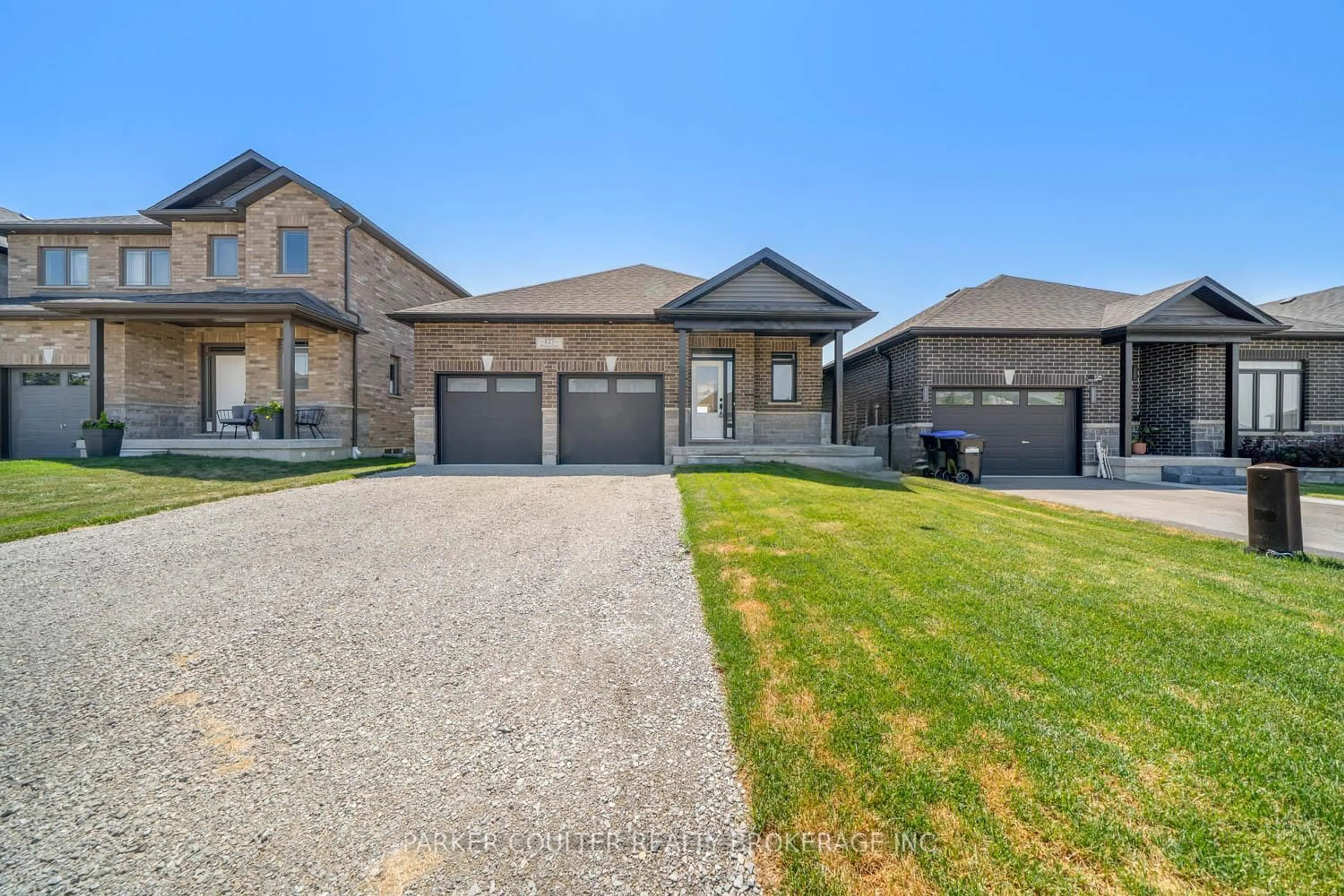 Home with brick exterior material, street for 127 Ritchie Cres, Springwater Ontario L0L 1P0