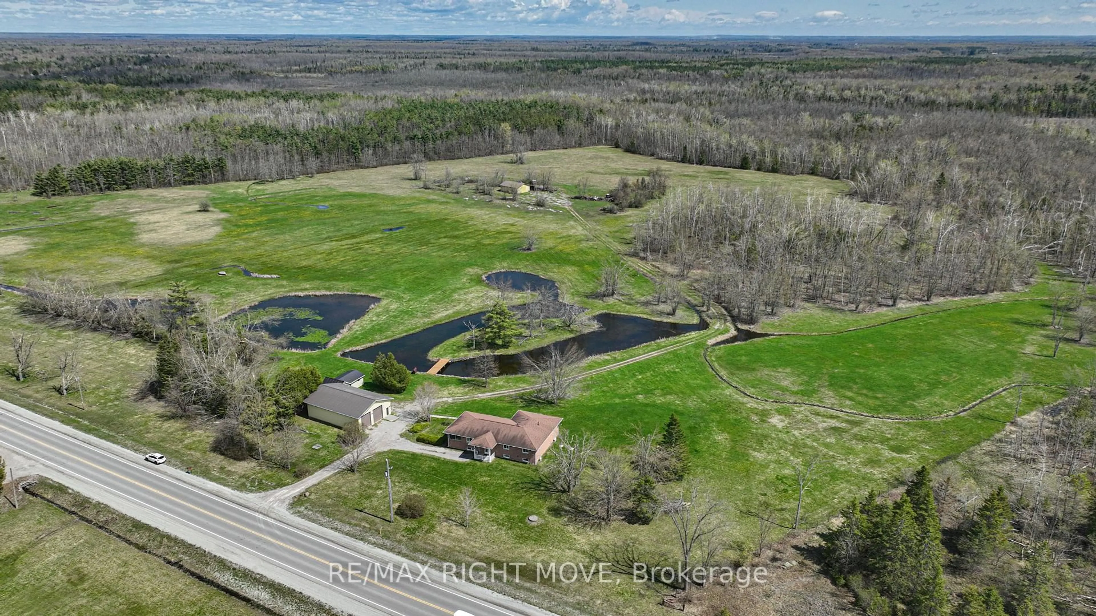 A pic from outside/outdoor area/front of a property/back of a property/a pic from drone, water/lake/river/ocean view for 2723 Monck Rd, Ramara Ontario L3V 0P6