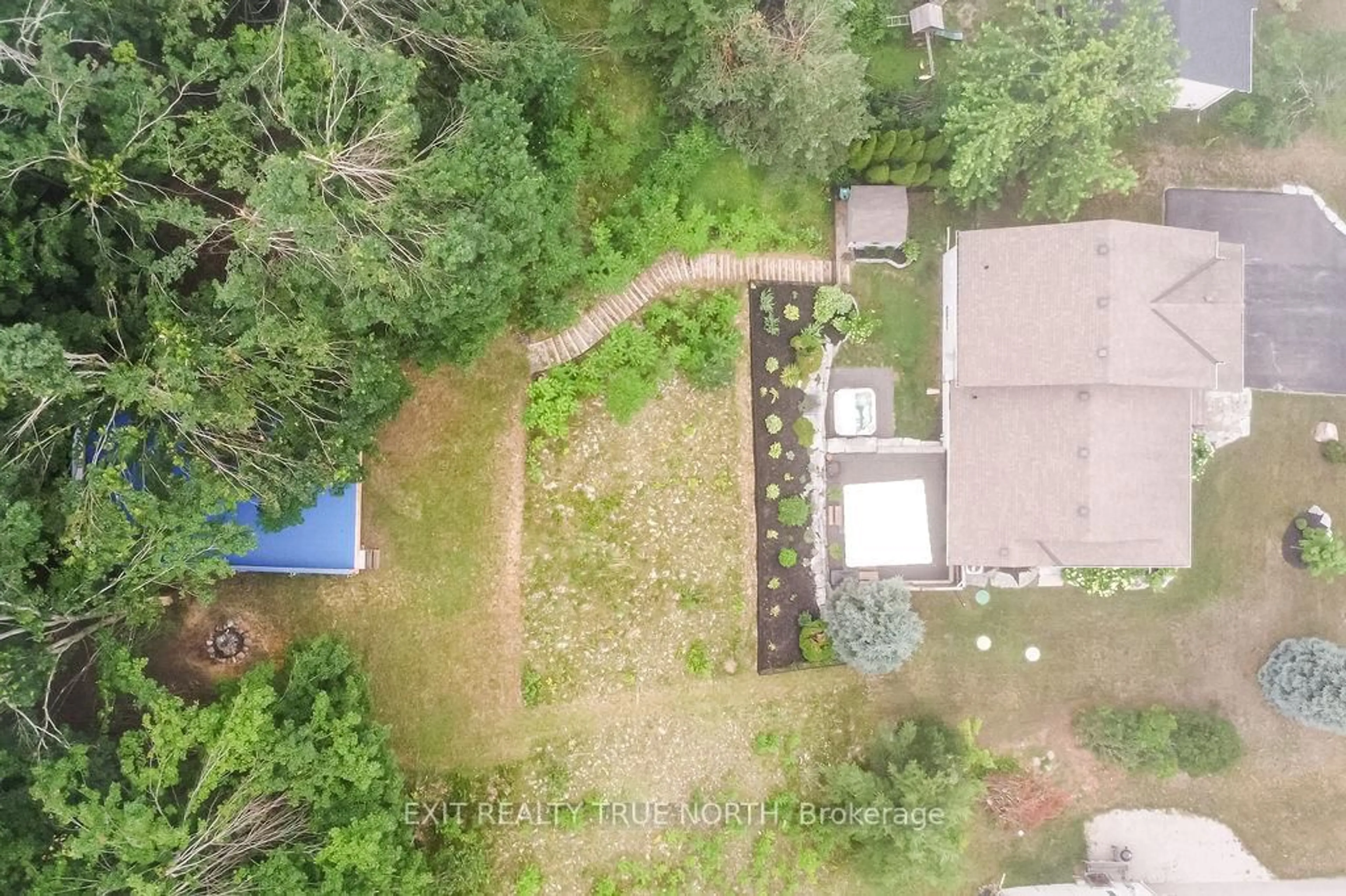 A pic from outside/outdoor area/front of a property/back of a property/a pic from drone, forest/trees view for 24 Ironwood Tr, Oro-Medonte Ontario L0K 1E0