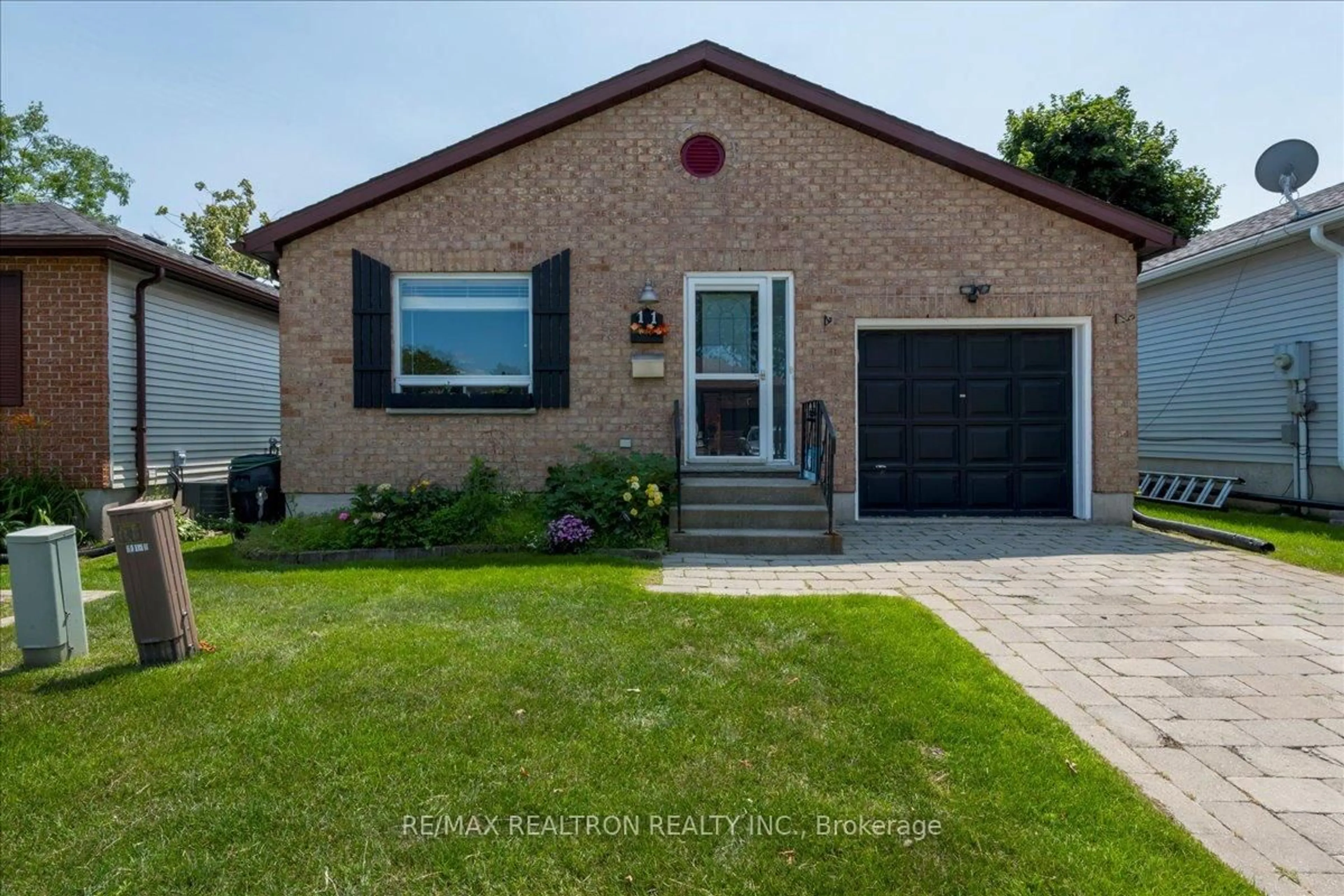 Home with brick exterior material, street for 231 Oxford St #11, Orillia Ontario L3V 7S6